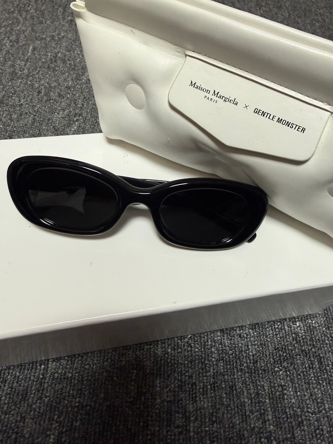 젠틀몬스터 마르지엘라 MM004 상품이미지1