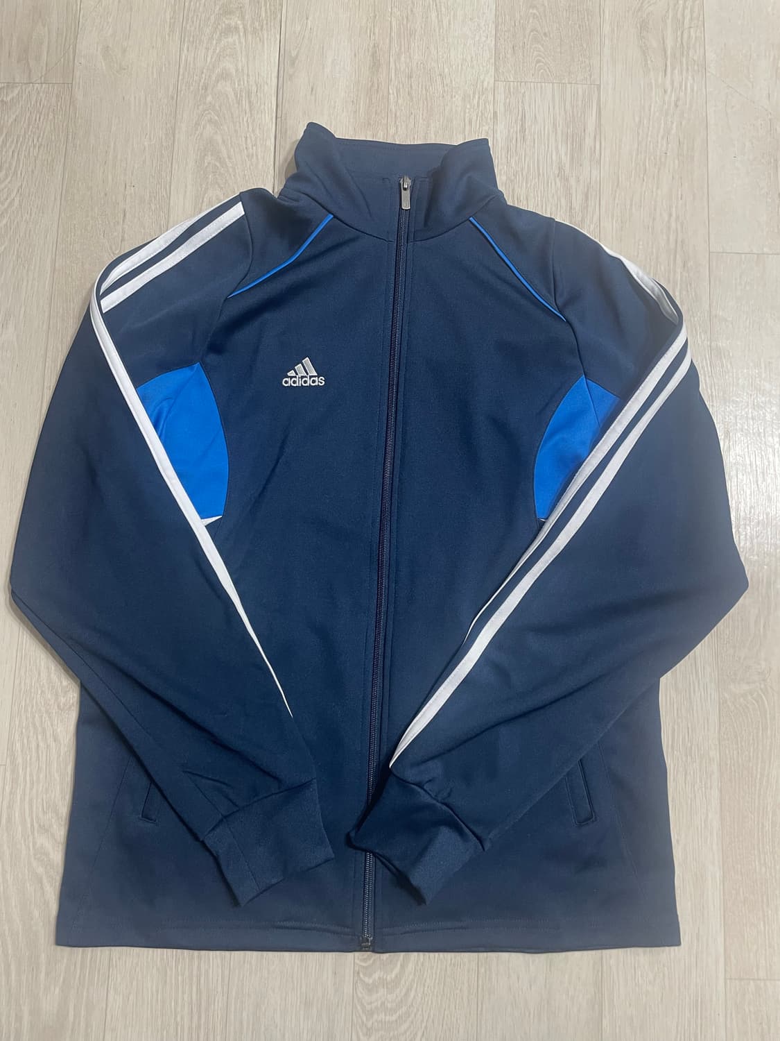 아디다스 3선 면집업 상품이미지1