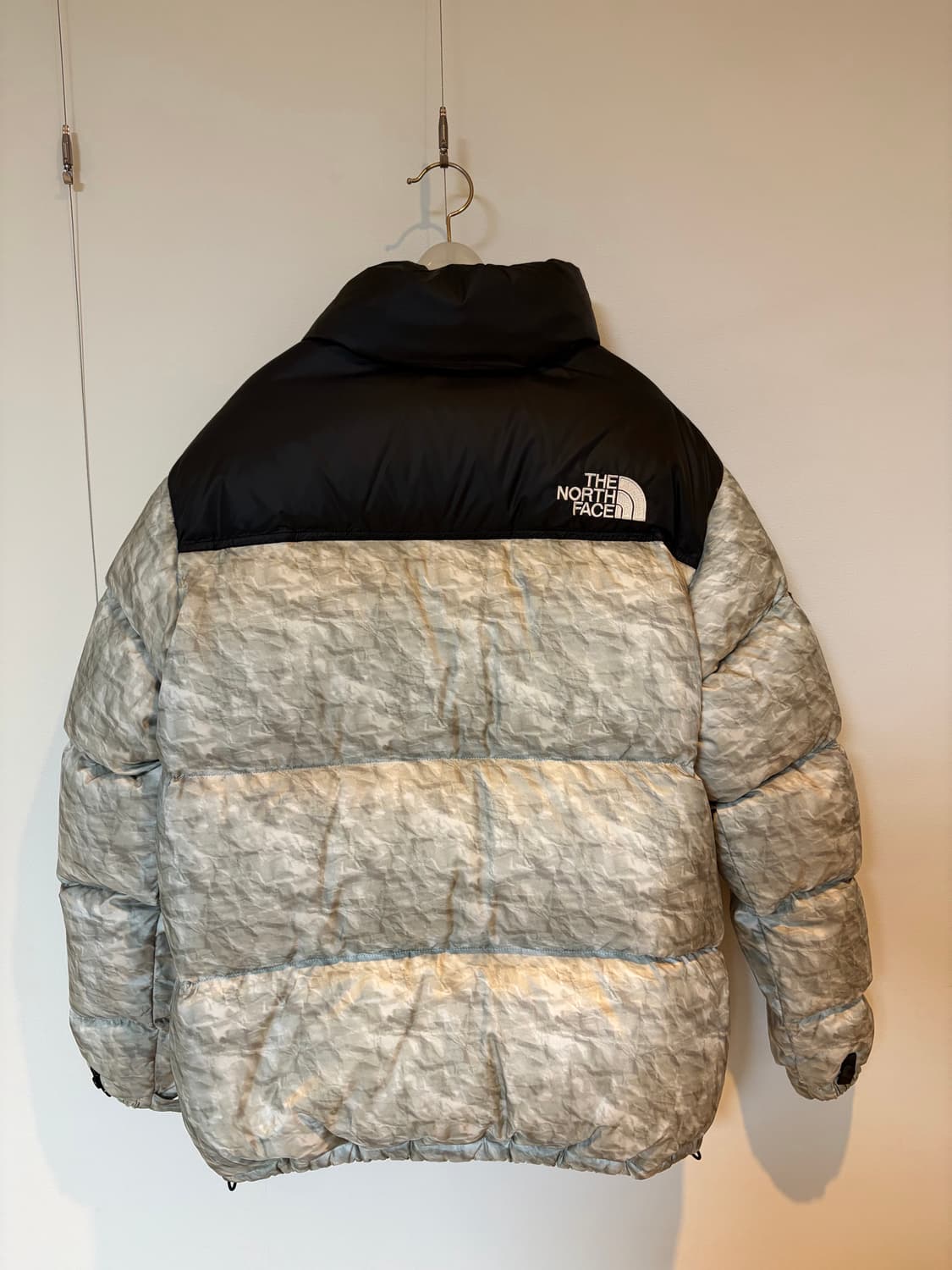 슈프림 노스페이스 페이퍼 프린트 눕시 패딩 상품이미지5