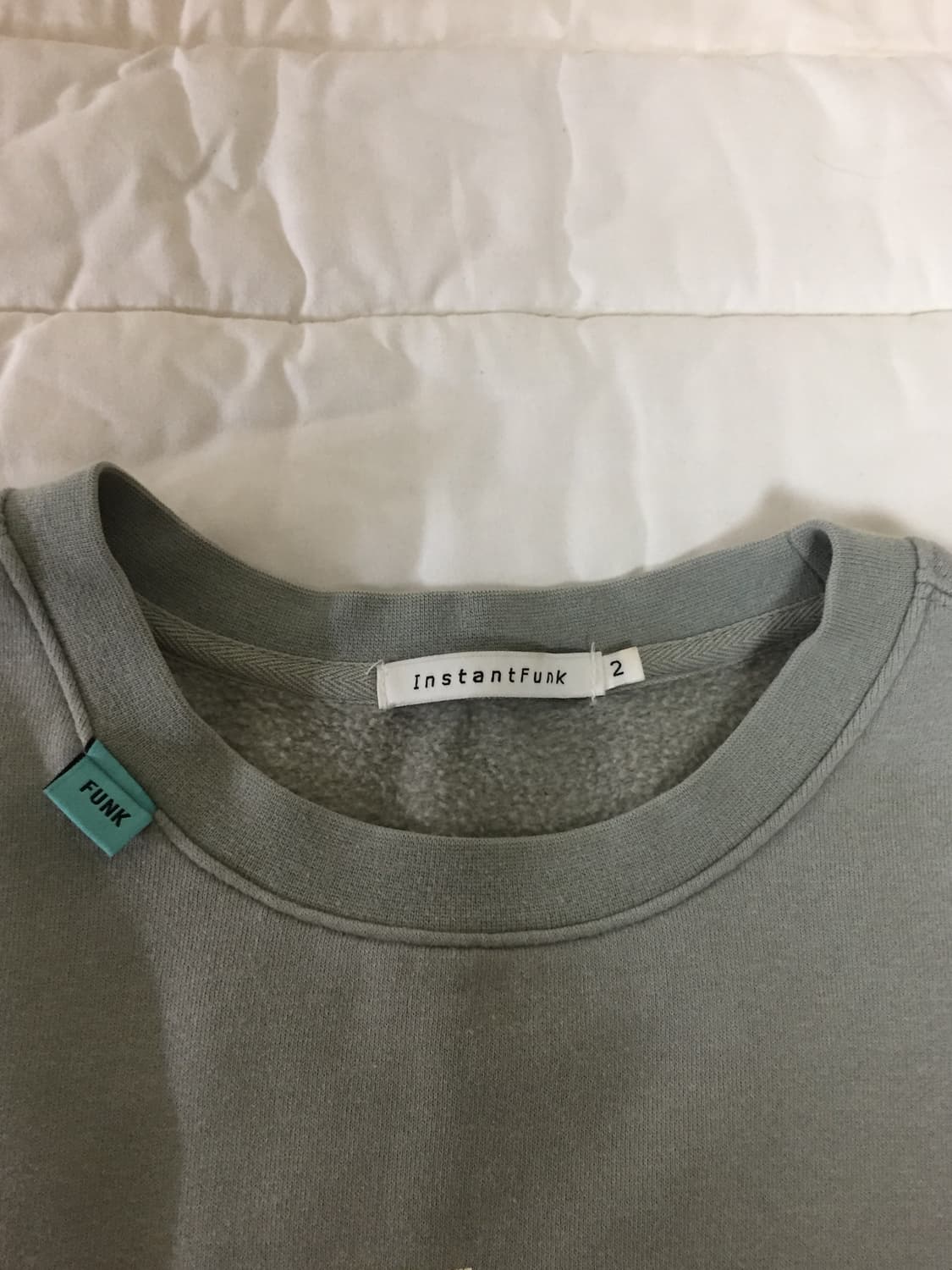 인스턴트펑크 21FW 피그먼트 맨투맨 카키 상품이미지2