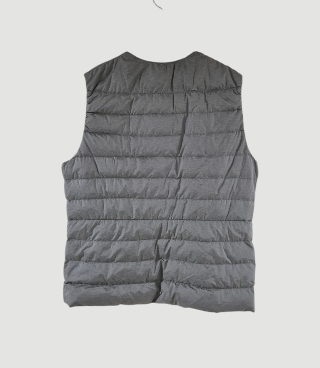 유니클로 여자 울트라라이트다운 경량패딩조끼 상품이미지3