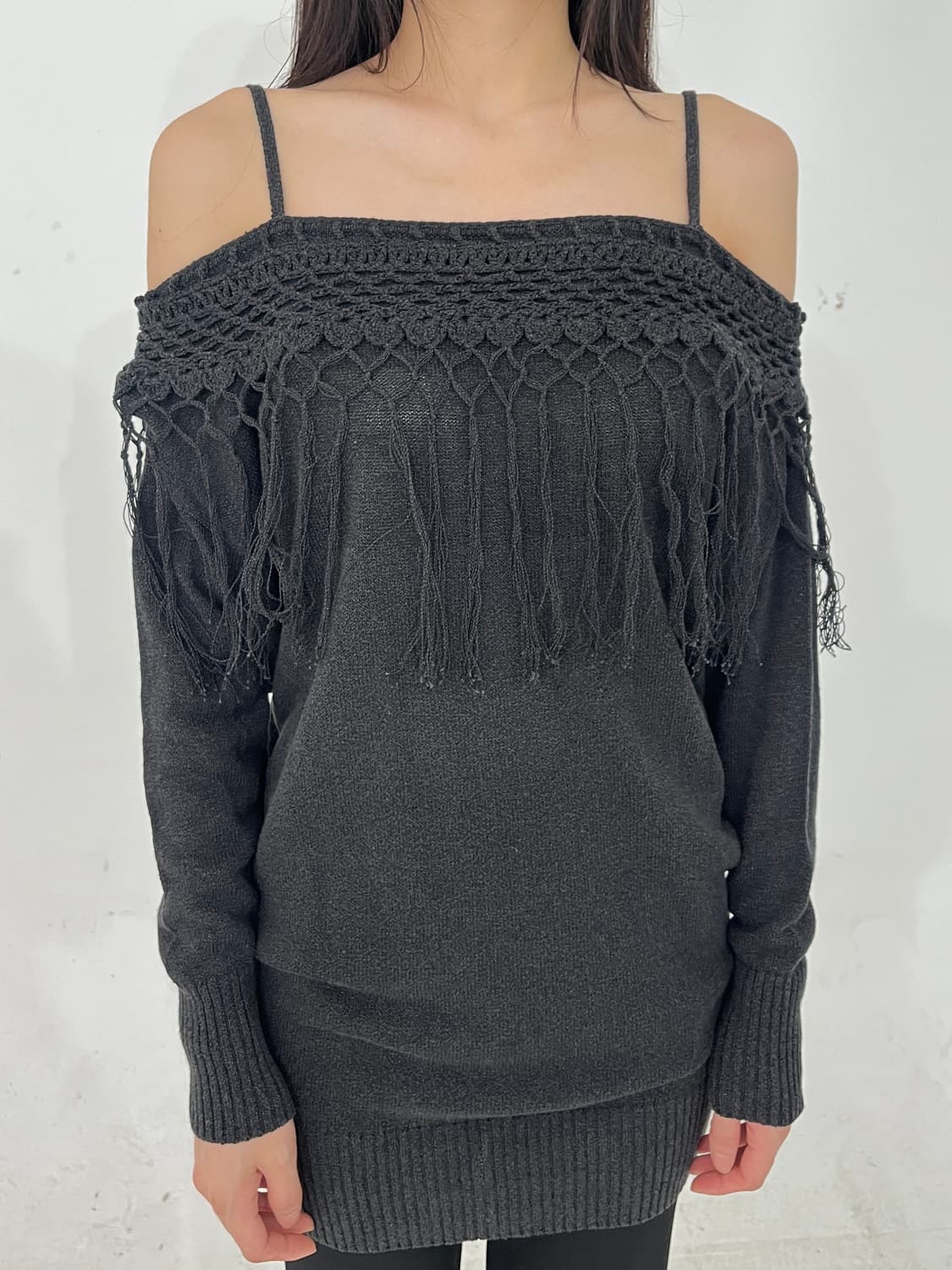 Fringe off long knit 상품이미지1