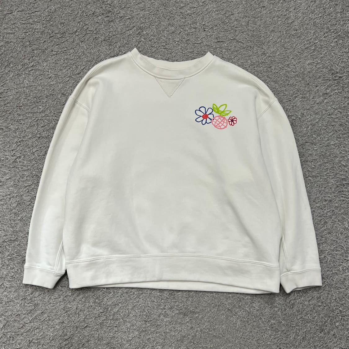 [우먼95-100] 아디다스 크롭 맨투맨 상품이미지2