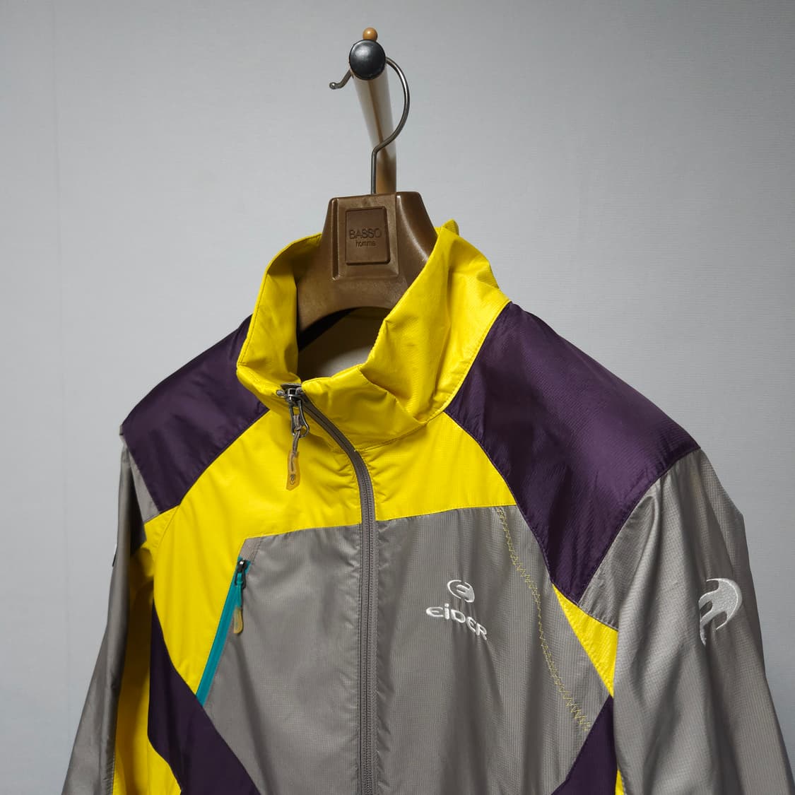 XL ) 아이더 여성 아웃도어 바람막이  상품이미지2