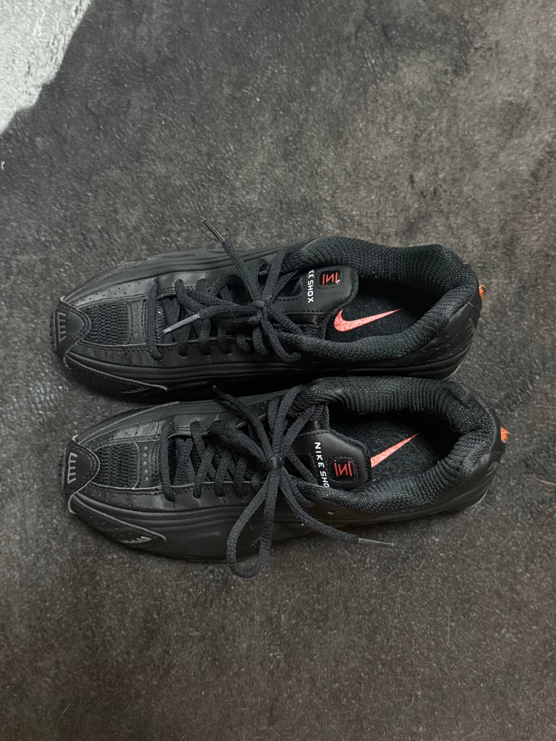 나이키 샥스 R4 블랙 250 상품이미지4