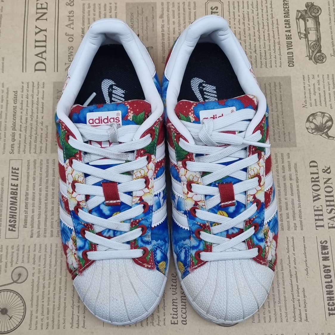 아디다스 슈퍼스타 플라워 여성스니커즈230 상품이미지2