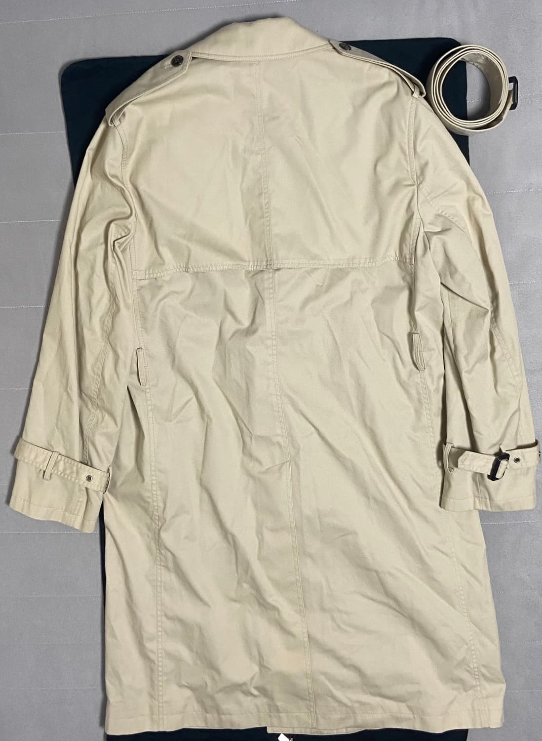 생로랑 에디시즌 트렌치코트 상품이미지3