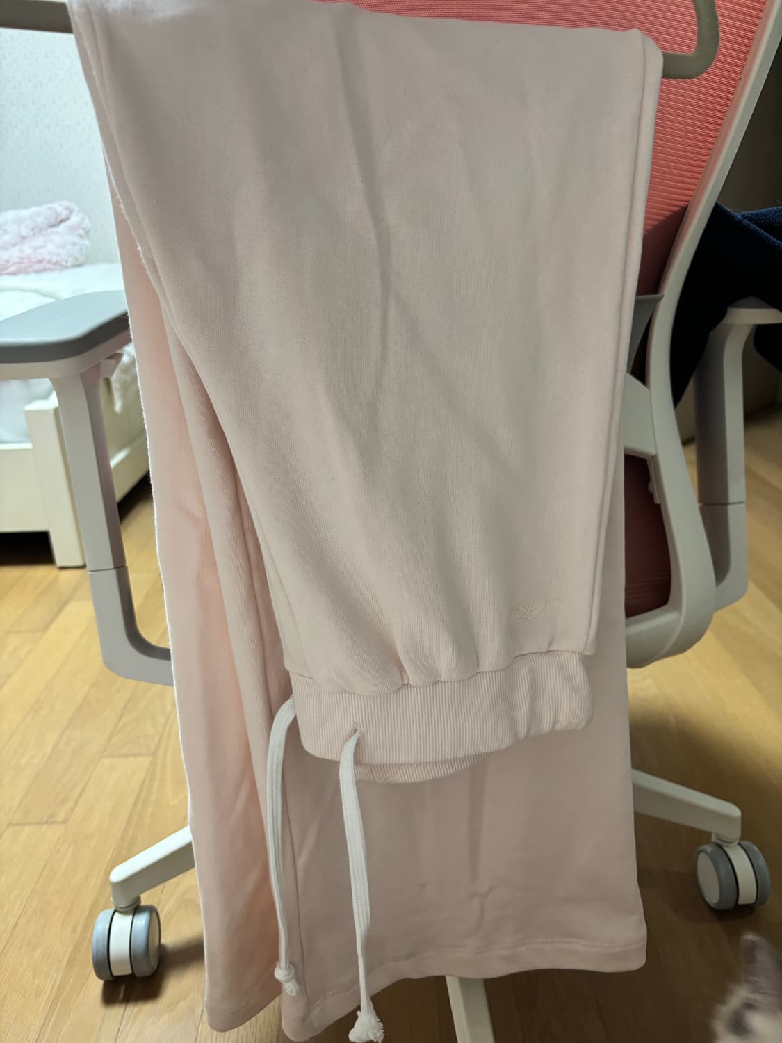 클리시어 09 넘버링 후드집업, 스트레이트 팬츠 트레이닝 셋업 핑크 상품이미지4