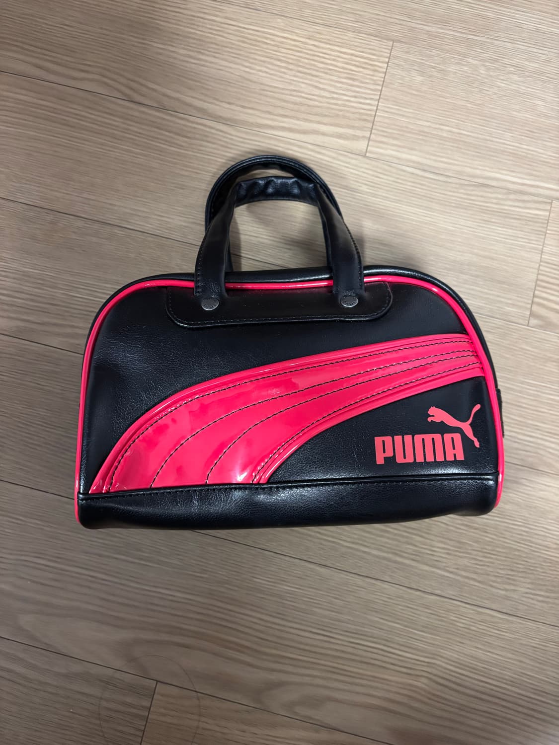 푸마 레트로 미니백 상품이미지1