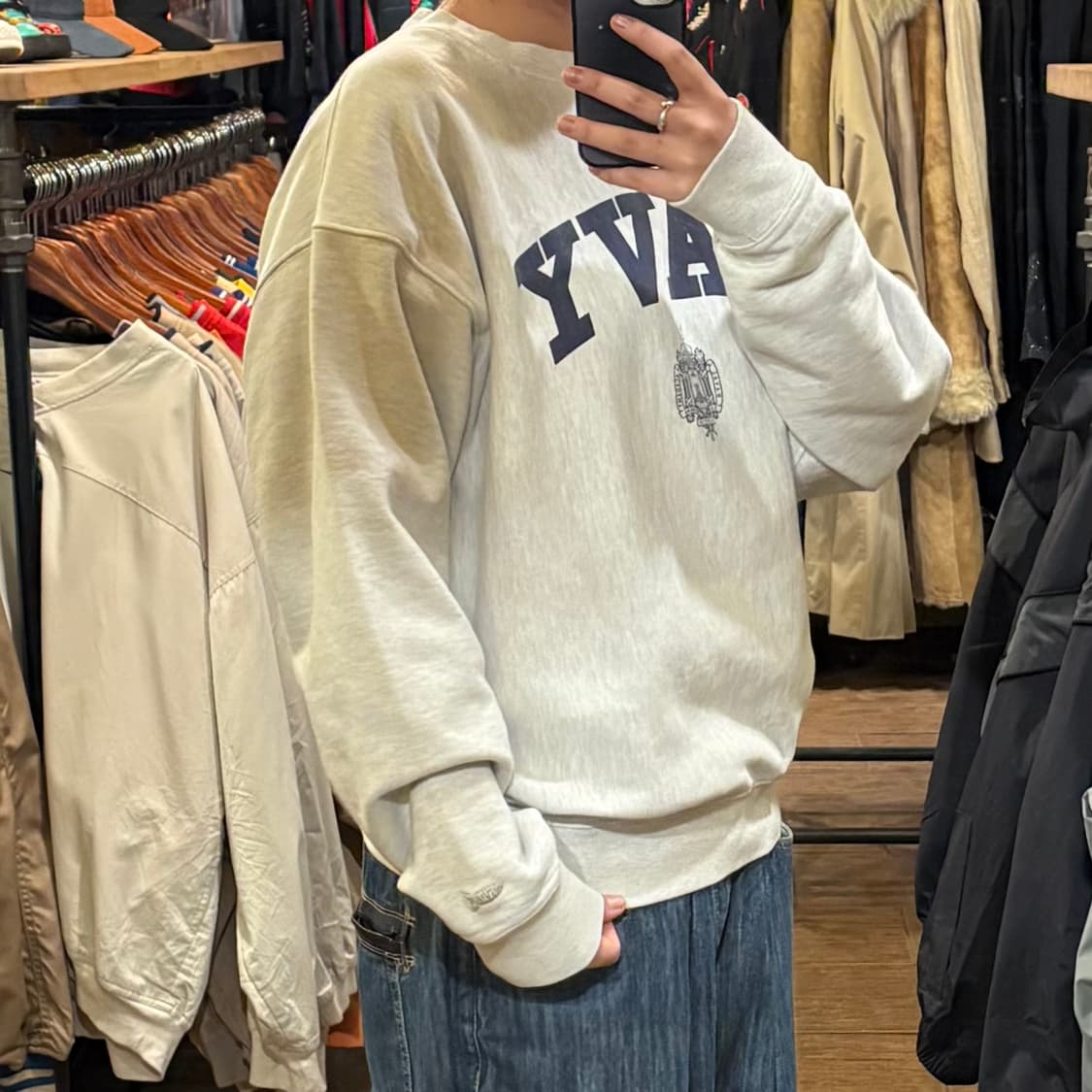 [HI] 아웃스탠딩 맨투맨 오트밀화이트 상품이미지4