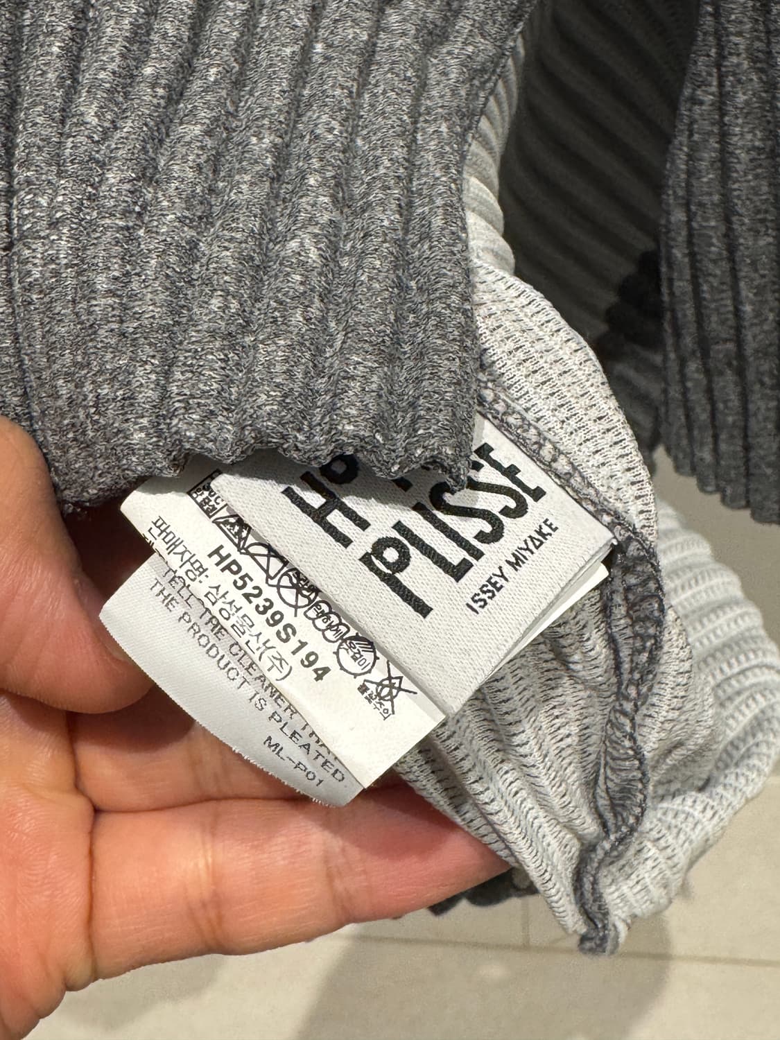 옴므플리세 25년 먼슬리 후드 상품이미지3