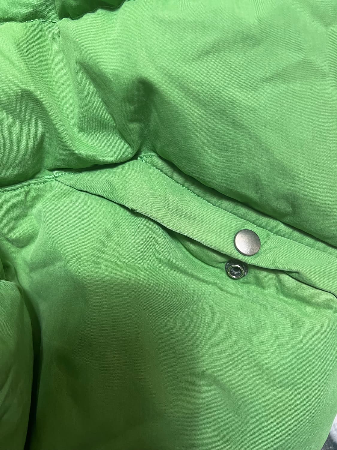 몽클레어 비즈빔 콜라보 다운베스트 L 상품이미지4