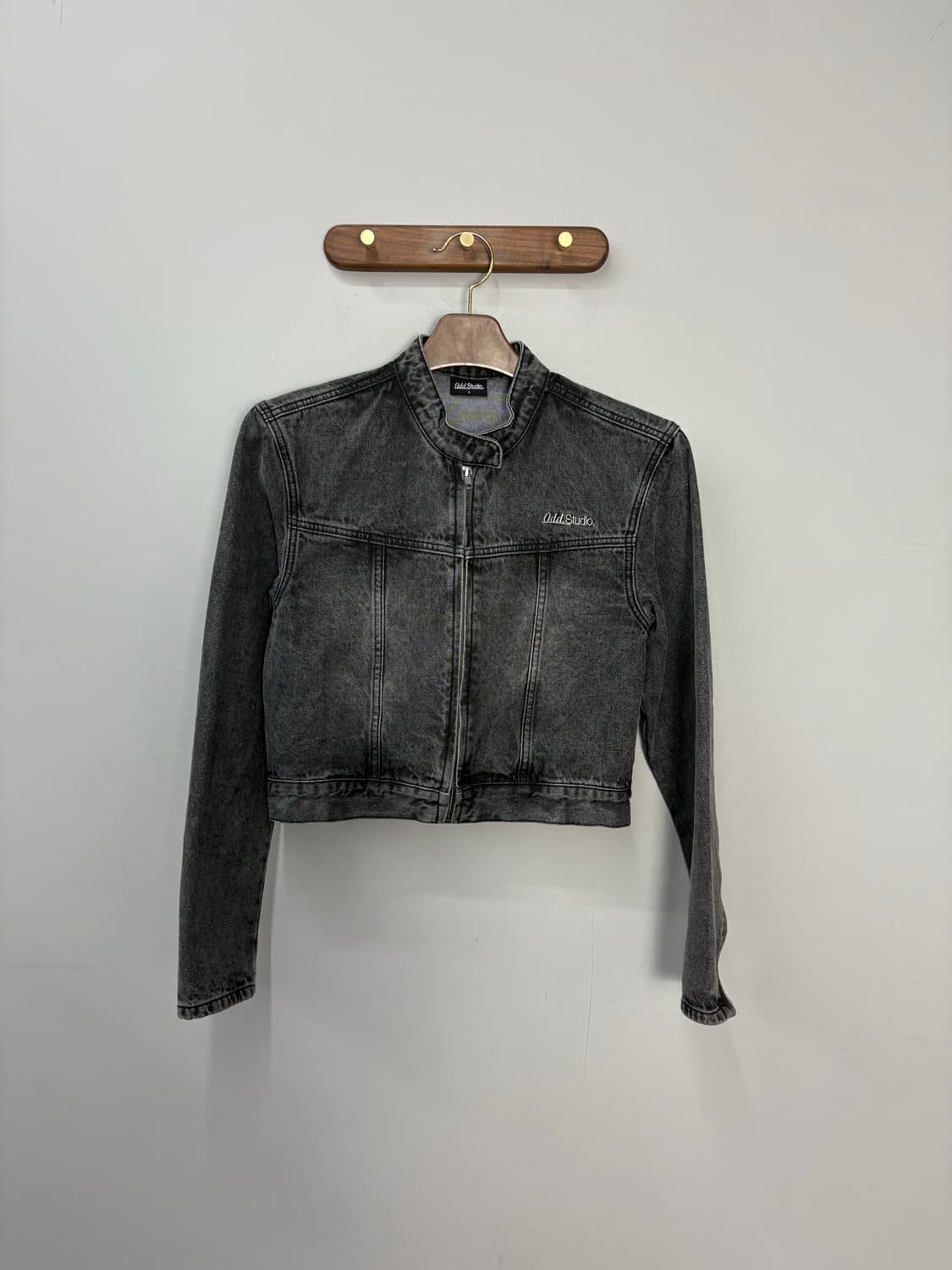 오드스튜디오 샌드워싱 바이커 데님 크롭 자켓 A2449 상품이미지2