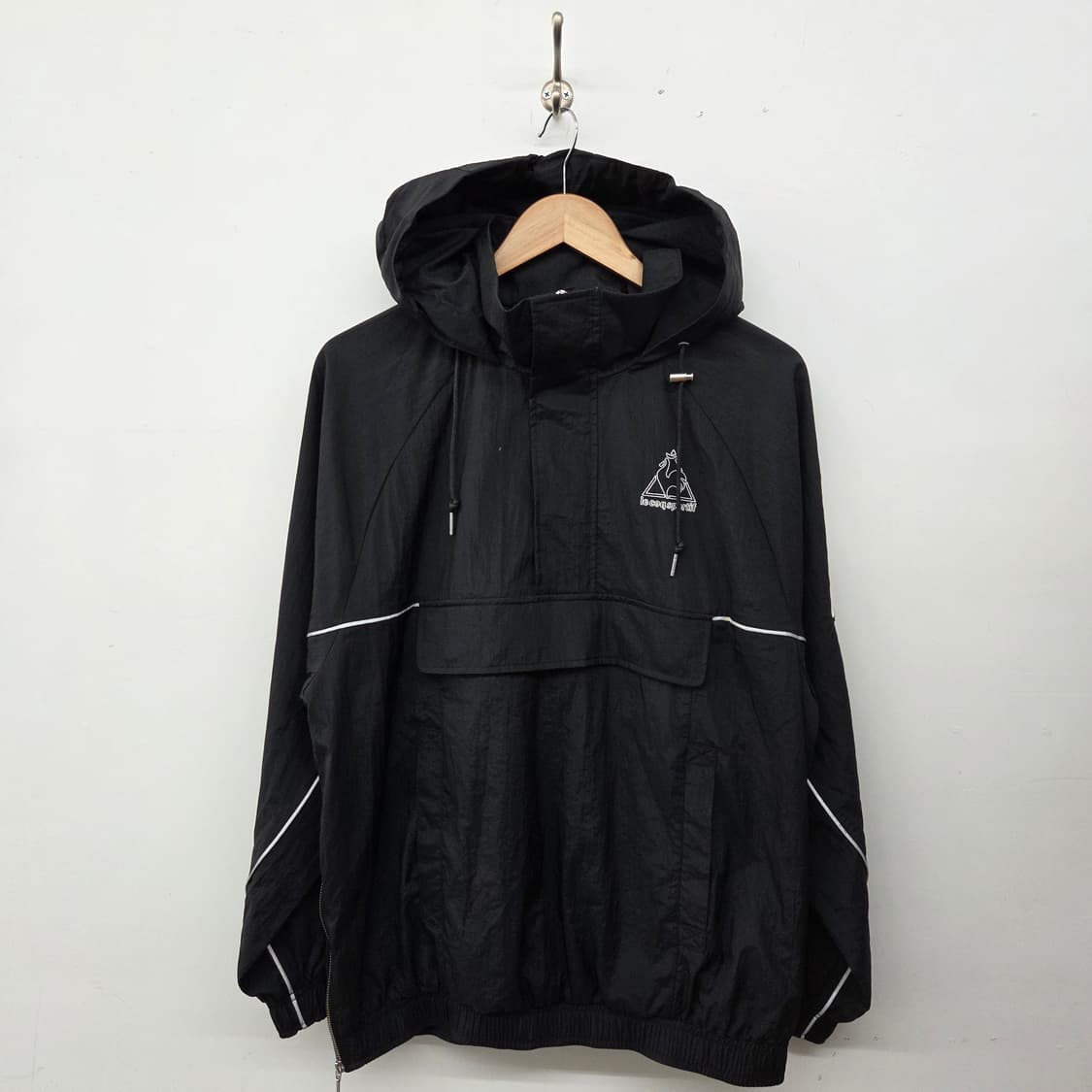 르꼬끄 블랙 후드 바람막이 점퍼 남m 상품이미지1