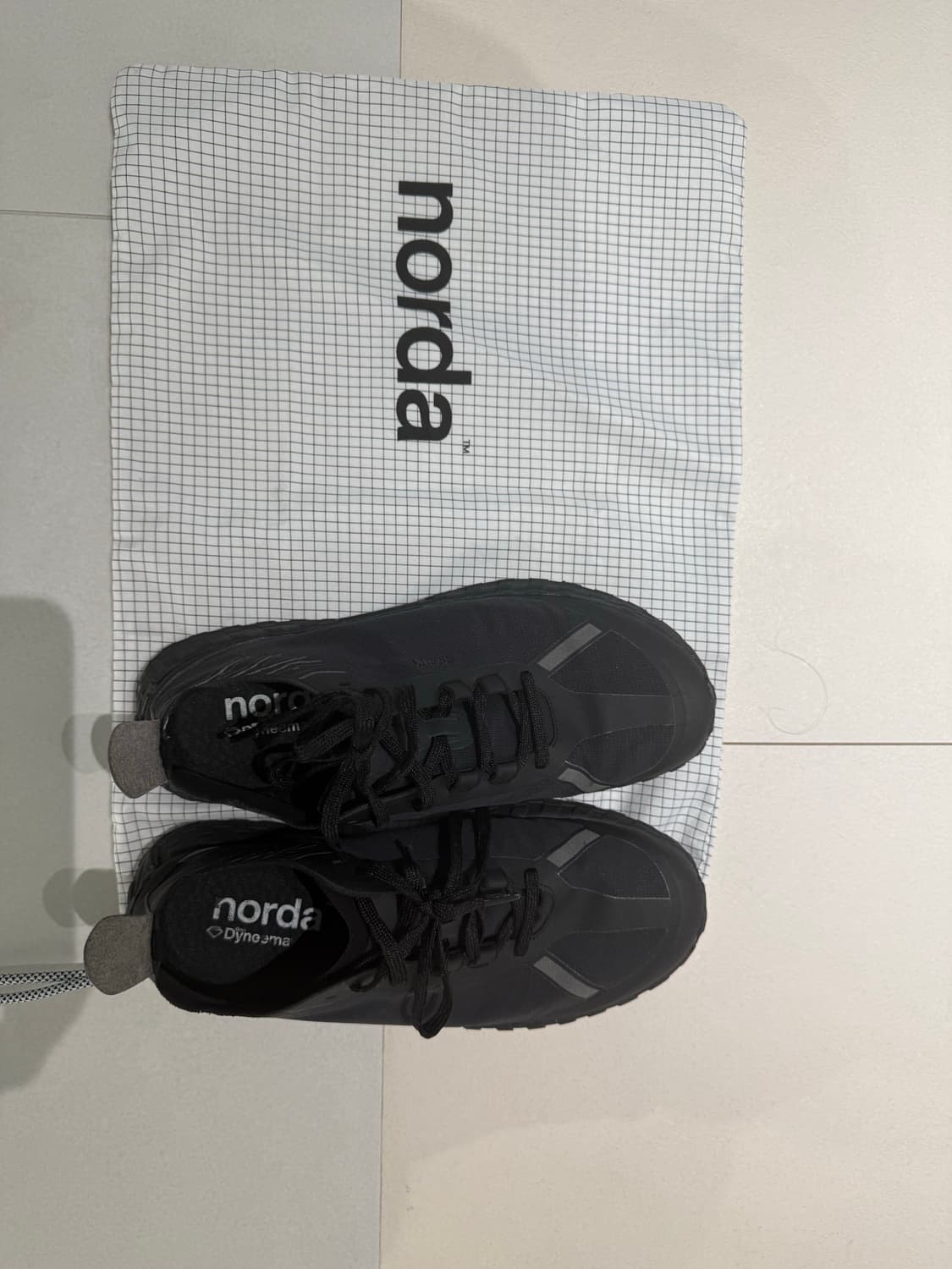 norda 001 스텔스블랙 280 us10 상품이미지1