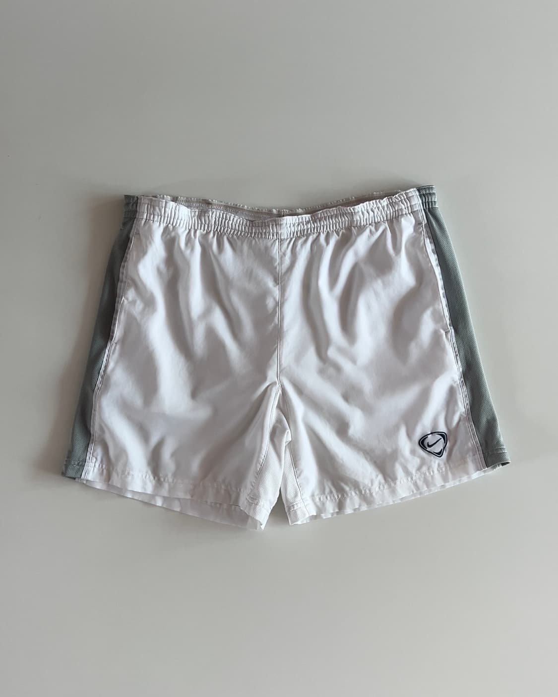 나이키 화이트 드라이핏 반바지 XL 상품이미지1