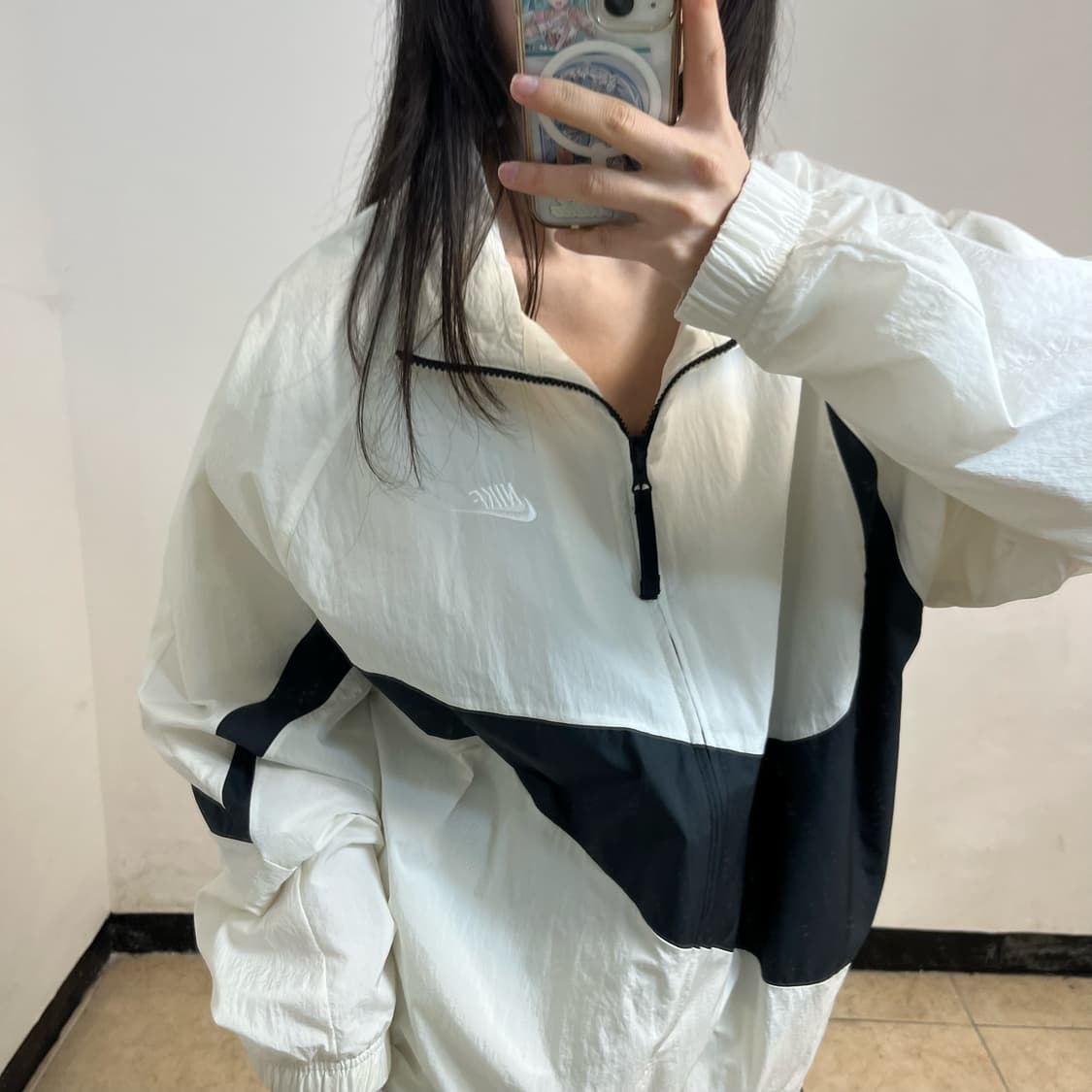 Nike big swoosh windbreaker 상품이미지3
