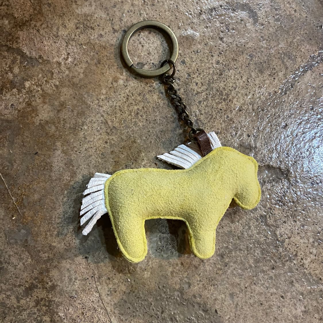 고트스킨 말 인형 키링 (파랑/노랑/핑크) 상품이미지3