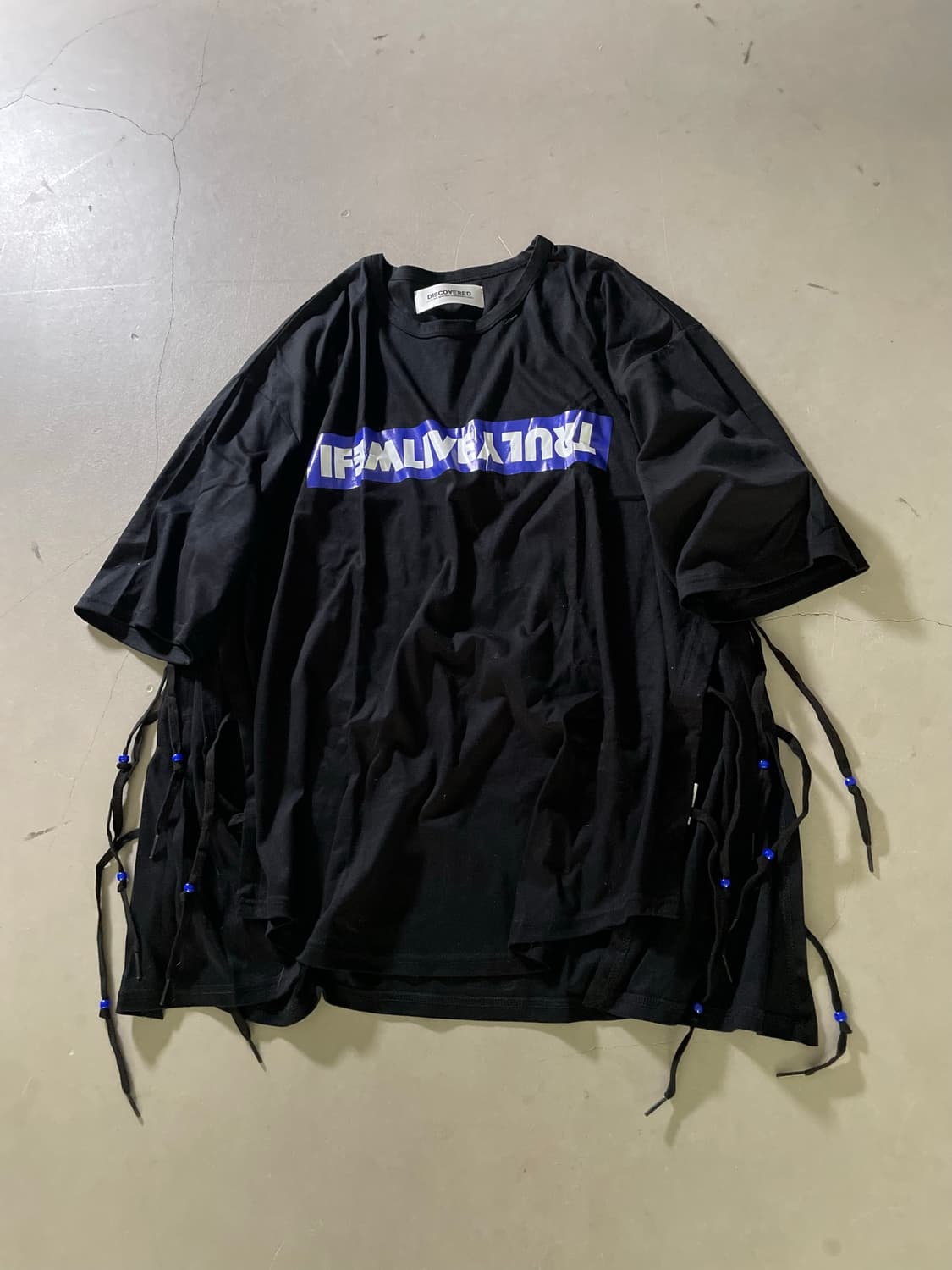 디스커버리 Side Fringe Oversized T-Shirt 상품이미지2