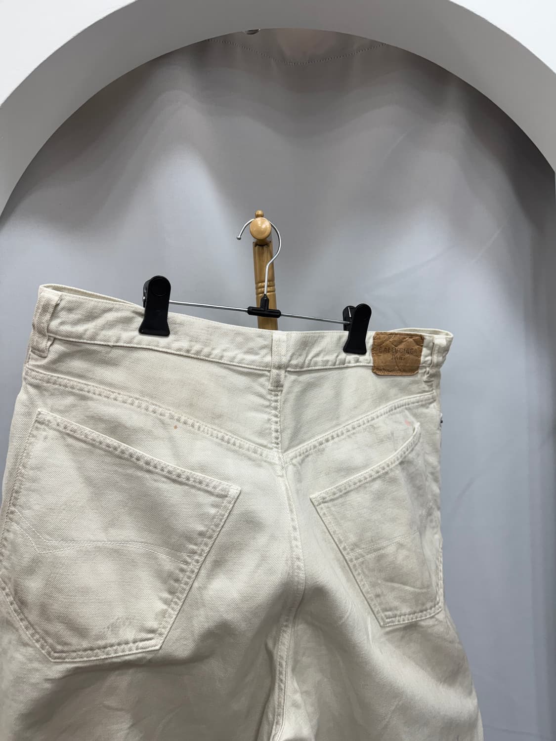 발렌시아가 라지배기 데님팬츠 M  상품이미지3