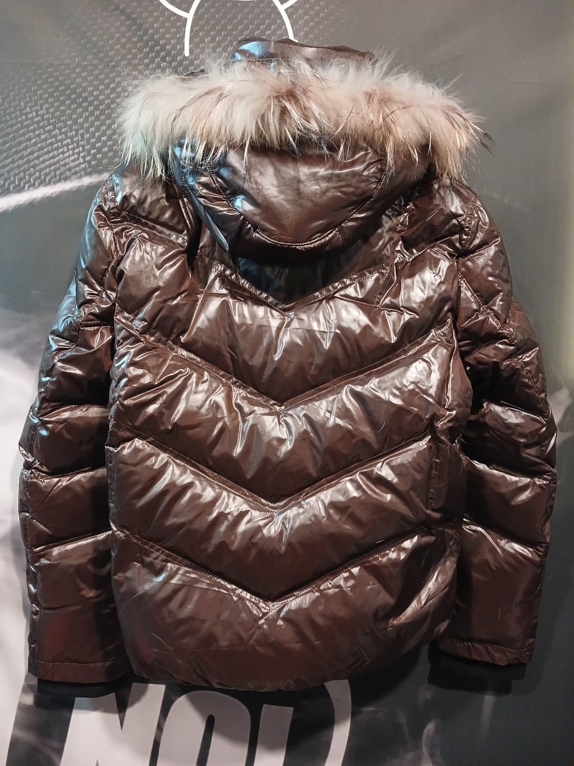 앤듀 유광 다운 자켓 상품이미지3