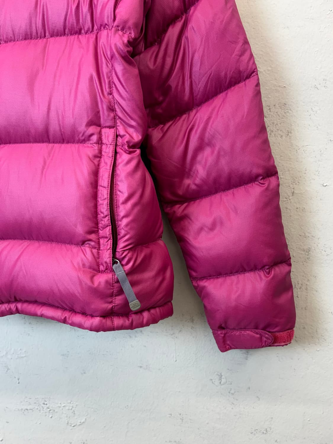 노스페이스 700 눕시 패딩 핑크 상품이미지3