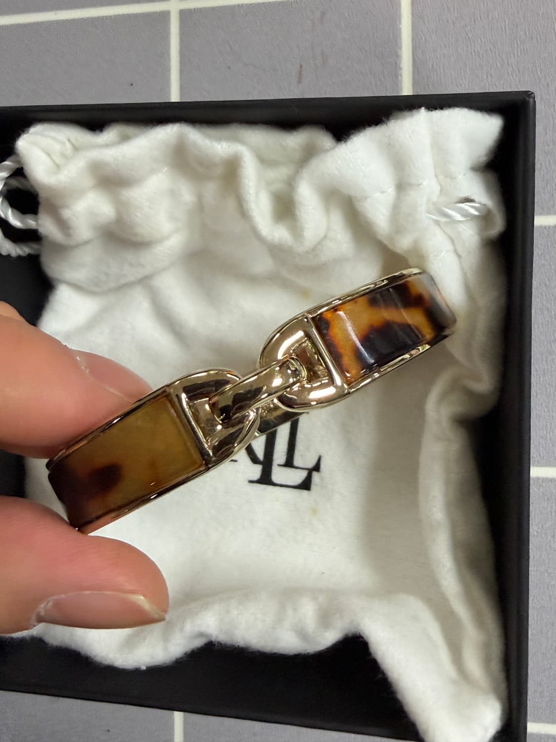 로렌 랄프 로렌 토터스셸 뱅글 브레슬릿 (새상품) 상품이미지2