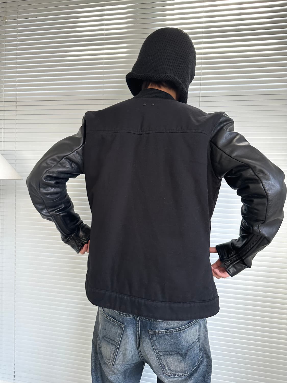 알렉산더왕 블랙 오버핏 렘스킨 레더 봄버 상품이미지3