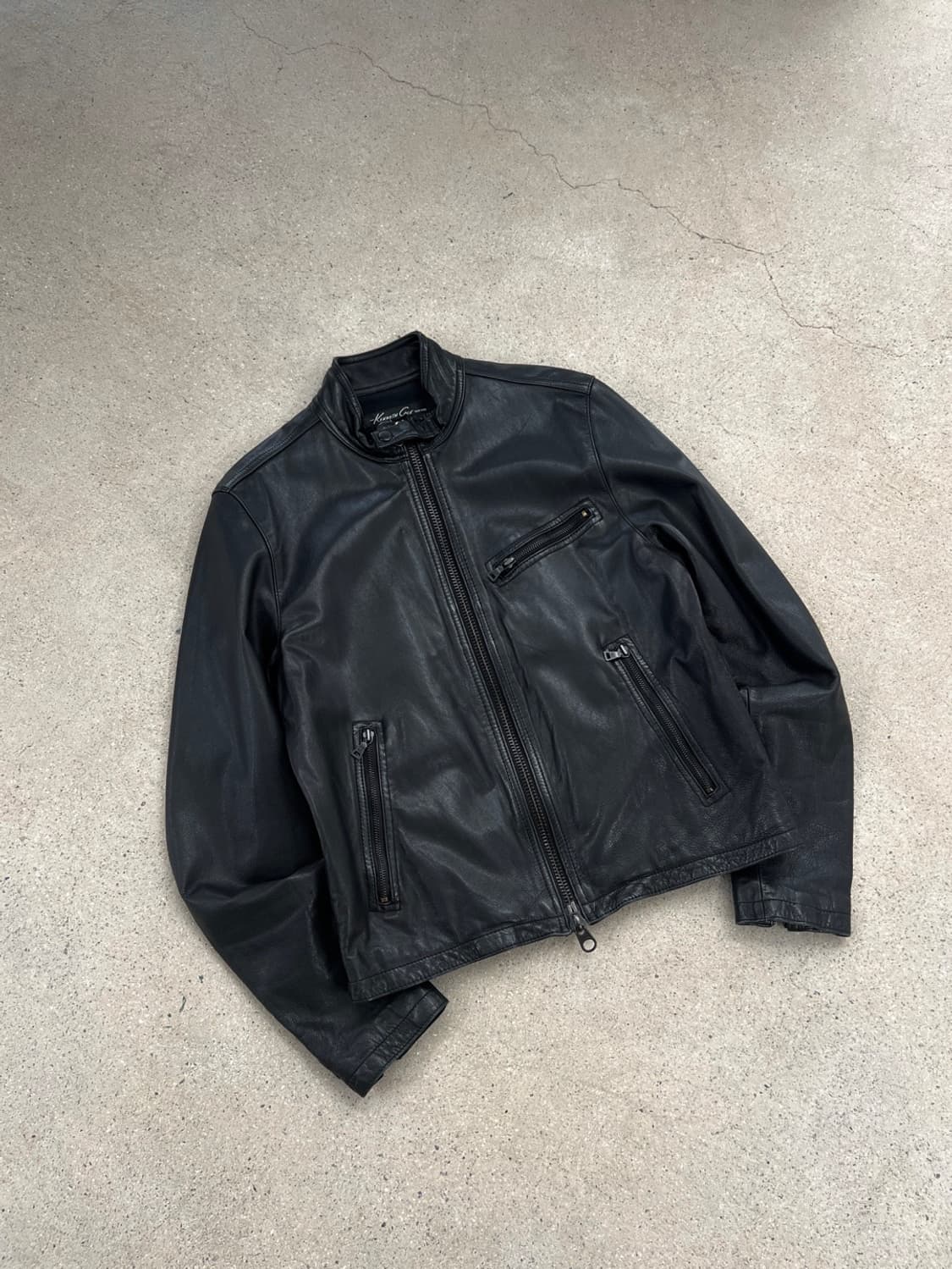 케네스콜 카우 레더 하이넥 자켓 상품이미지3