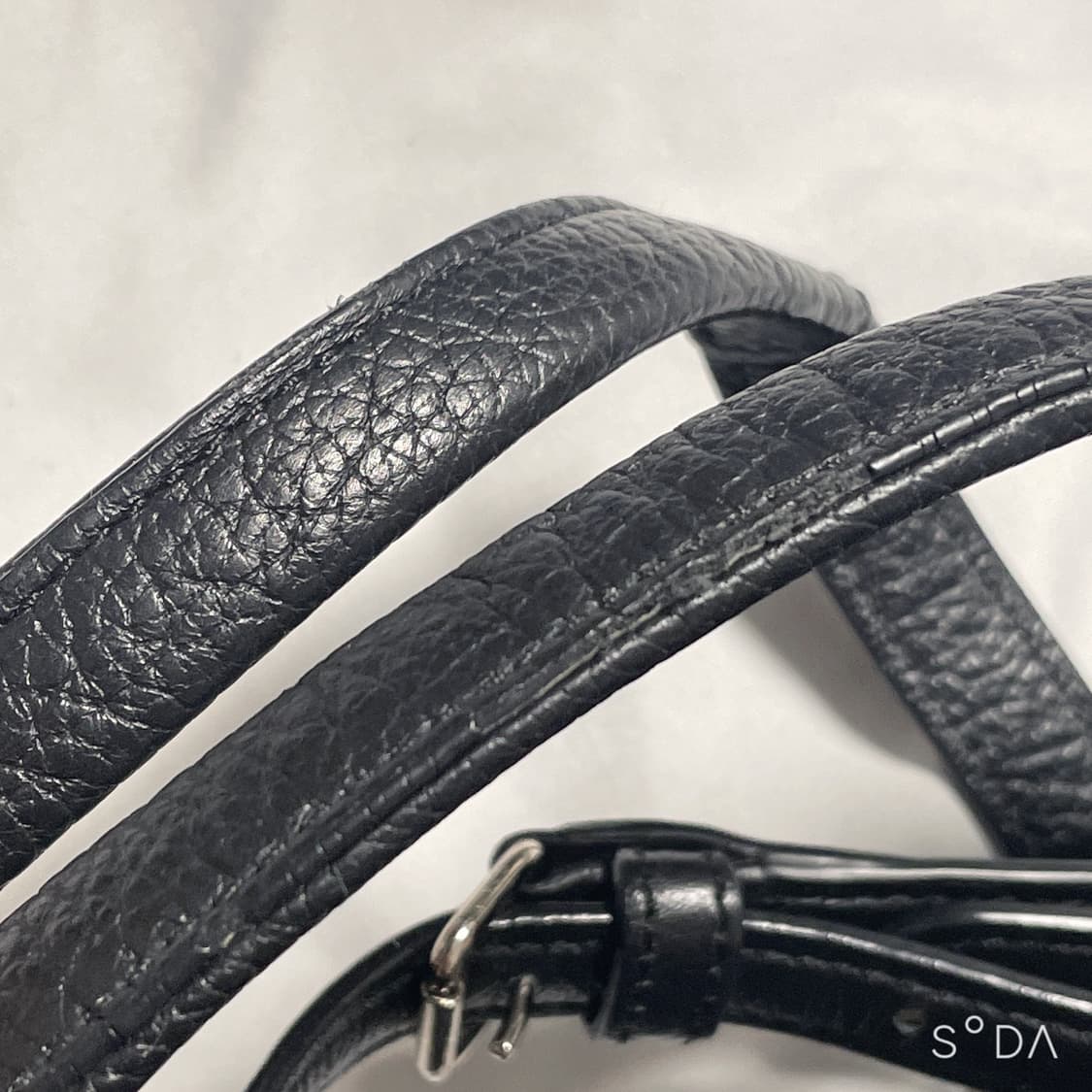 코치 블랙 가죽 숄더 크로스백 상품이미지6