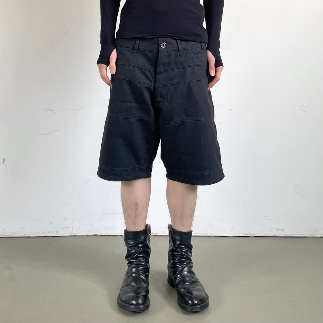 꼼데가르송 셔츠 절개 쇼츠 상품이미지3