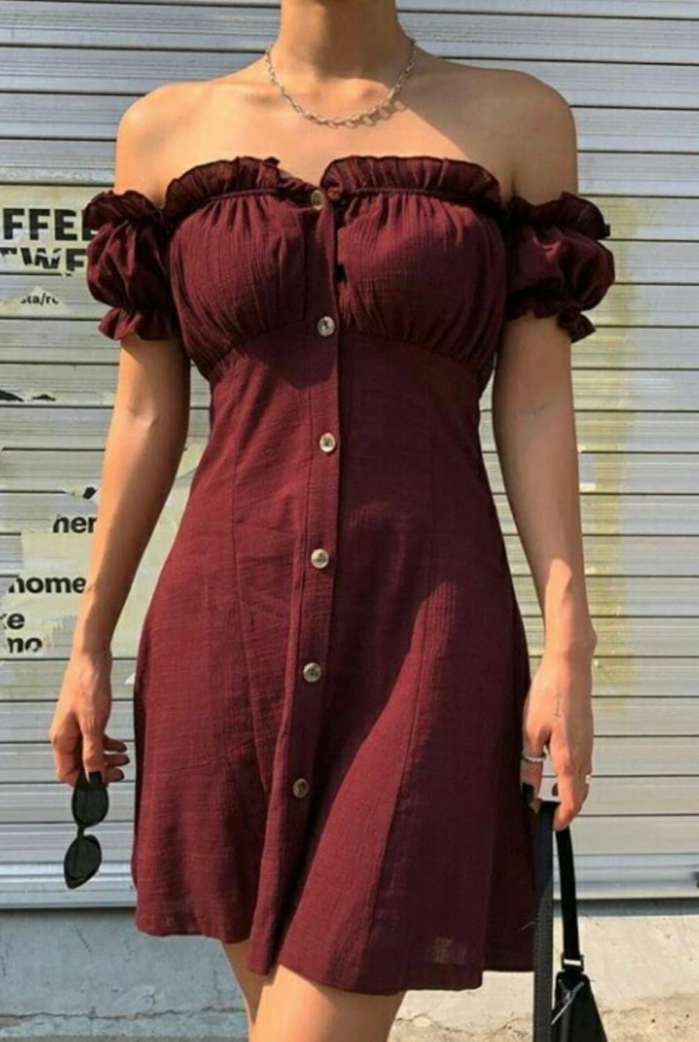 핀터레스트 버건디 오프숄더 원피스 (브랜디멜빌st 로판여주르네상스페어리) 상품이미지2