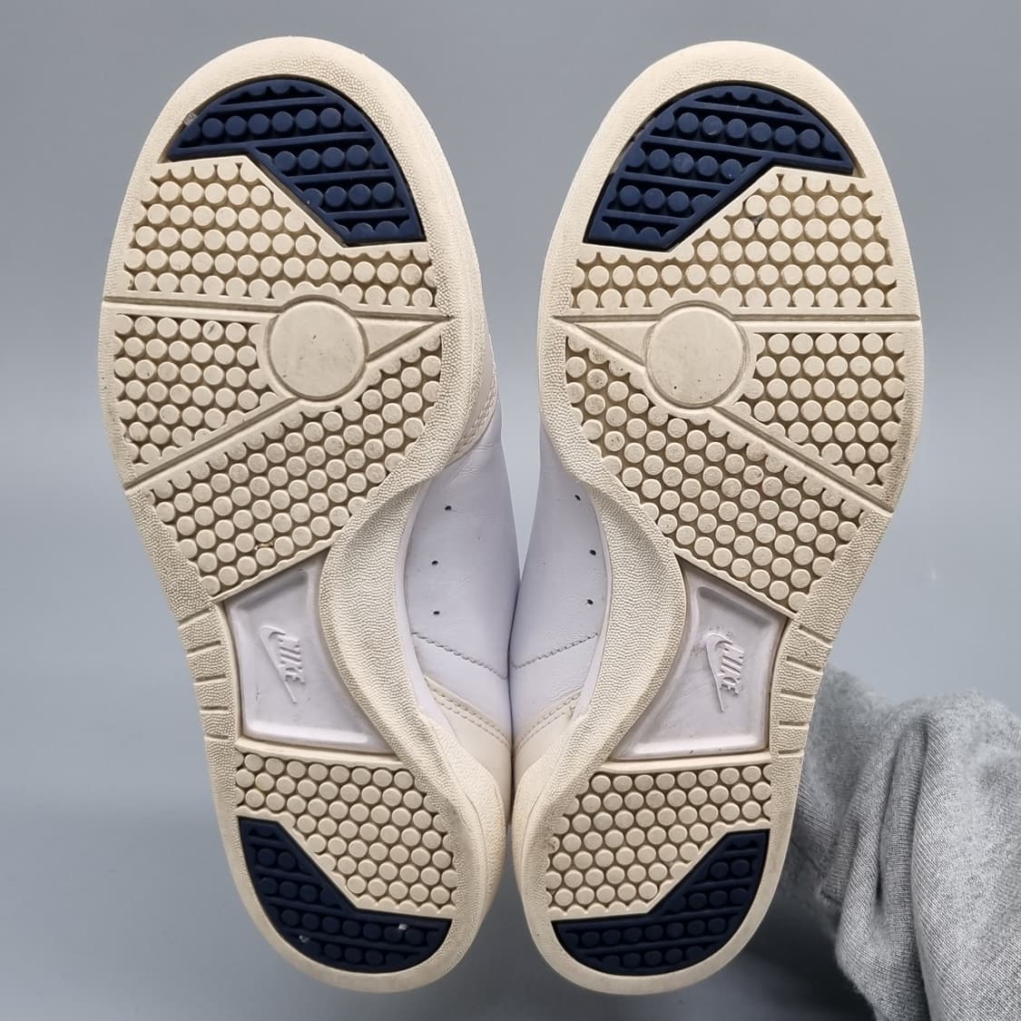 나이키 그랜드스텐드2 여성운동화230 상품이미지3