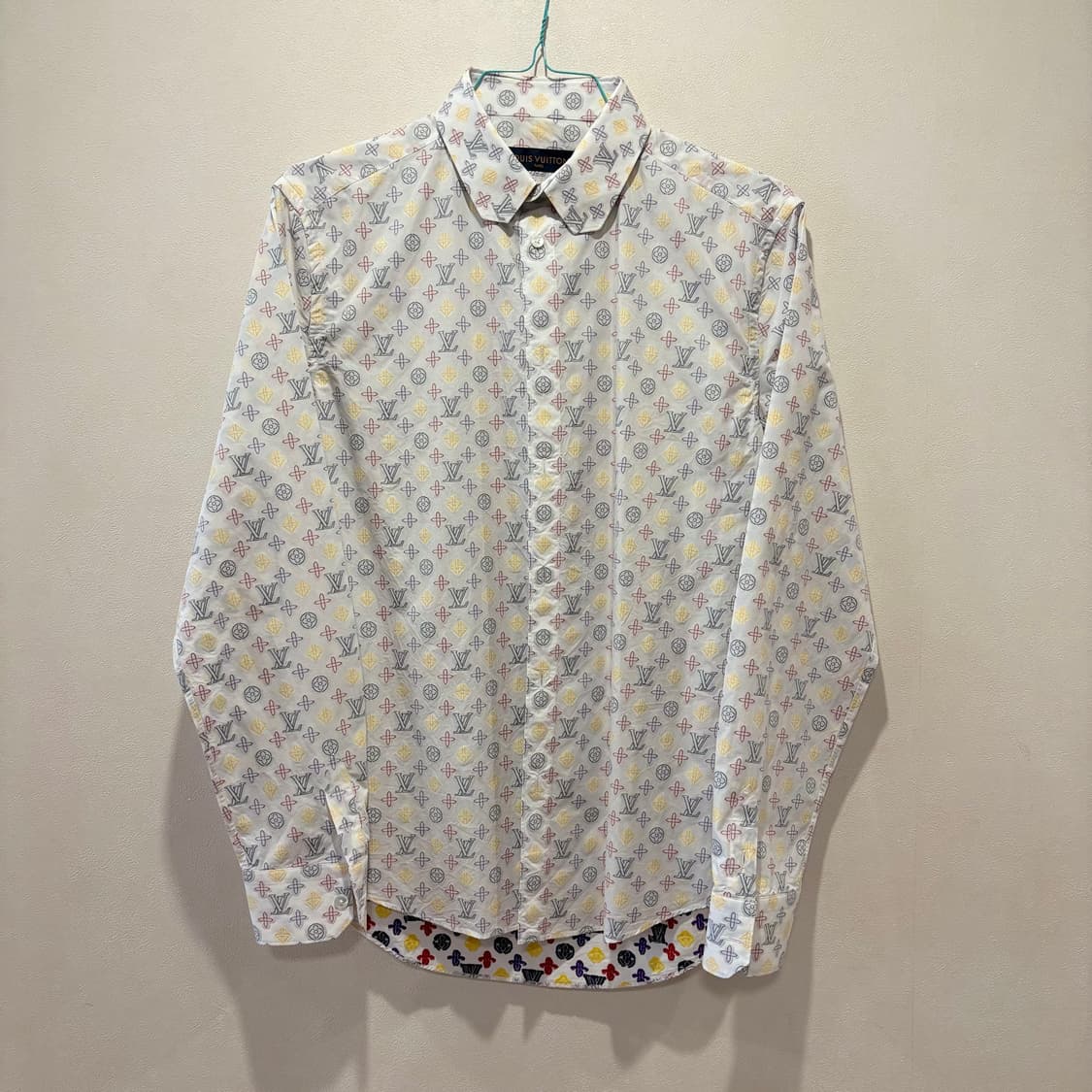 👔루이비통 모노그램 화이트 셔츠👔 상품이미지2
