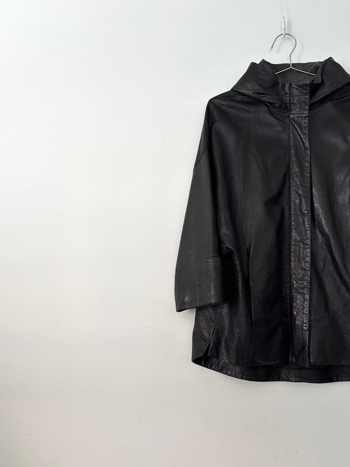 IZZAT BABA ninza hoody leather jacket  상품이미지3