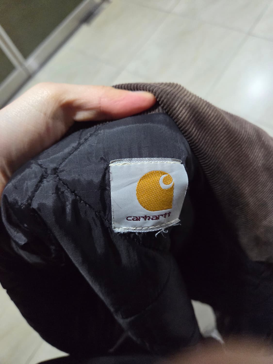 칼하트 J02 아크틱 자켓 블랙 상품이미지4