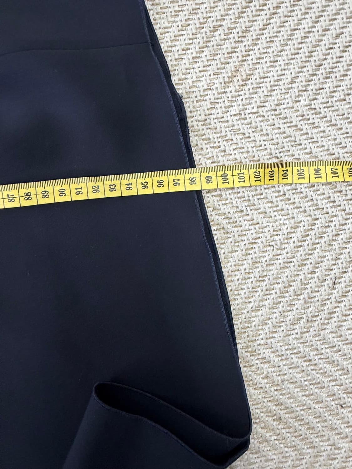 정품) 랑방 한섬 블랙 롱 슬리브 랩 원피스 82 상품이미지9