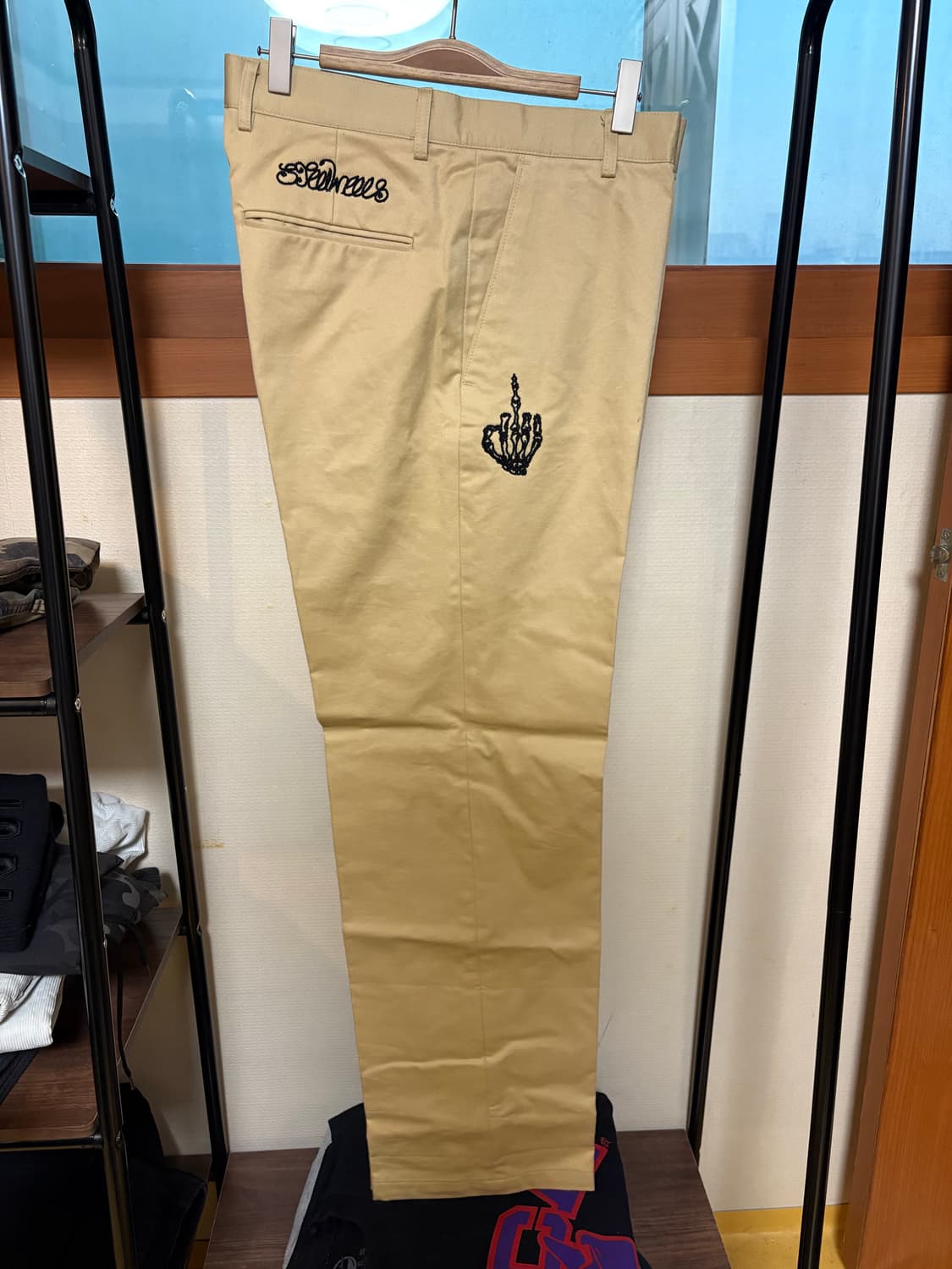 스틸휠즈 퍽 치노 상품이미지1