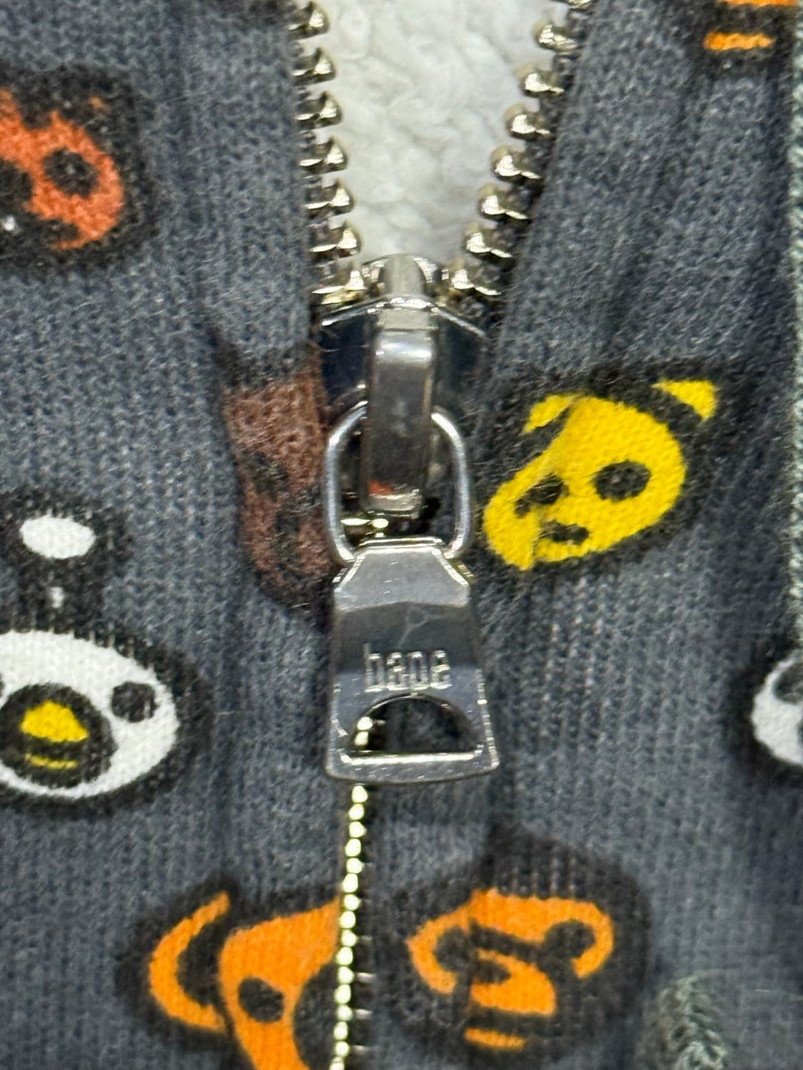 베이프 아카이브 베이비 마일로 모노그램 패턴 후드 집업 자켓 상품이미지3