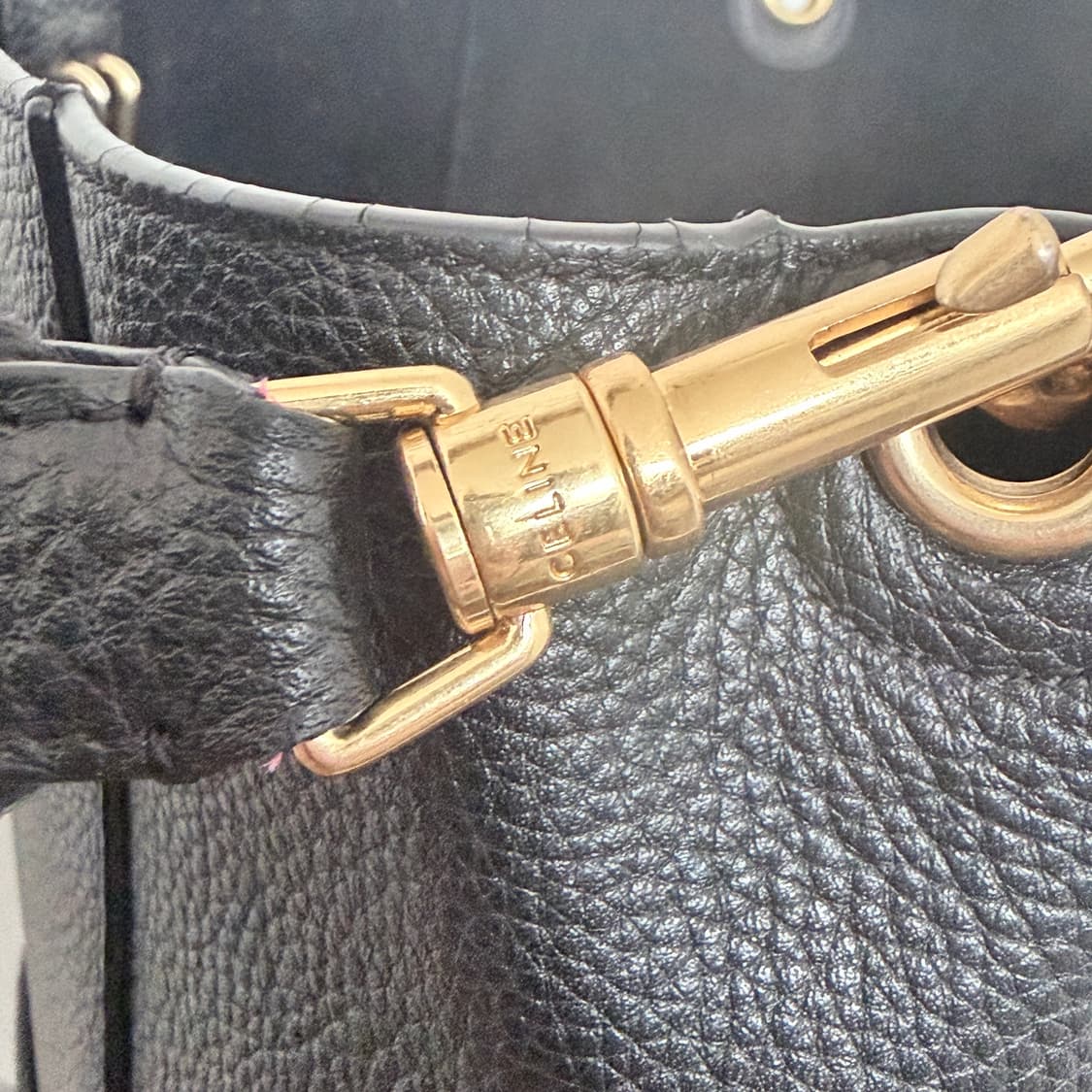 Celine 셀린느 상글 버킷백 미디움 상품이미지3