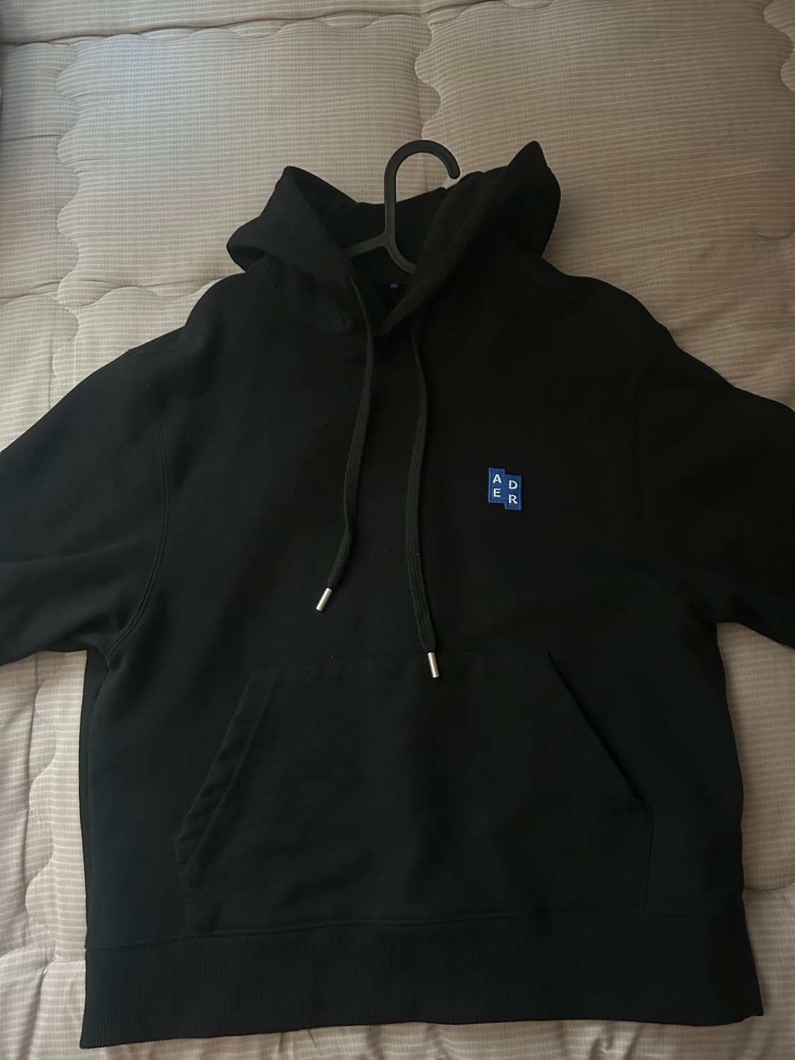 아더에러 후드티 상품이미지2