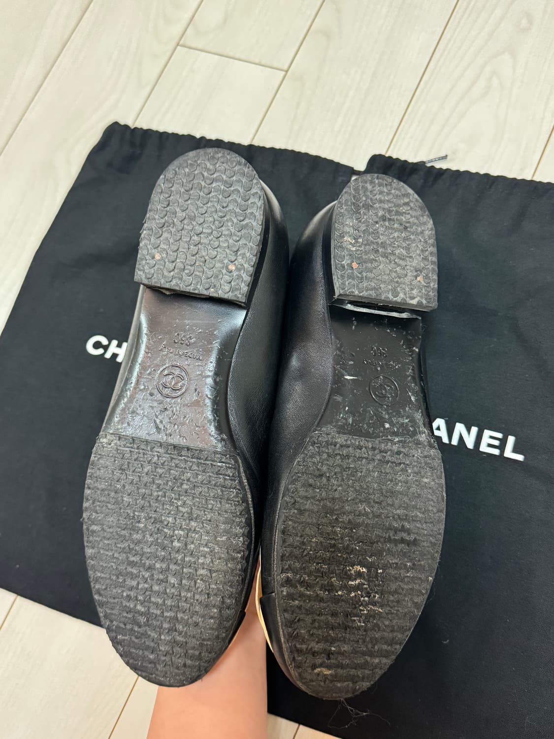 샤넬 까멜리아 블랙 램스킨 발레리나 플랫 36C 상품이미지6