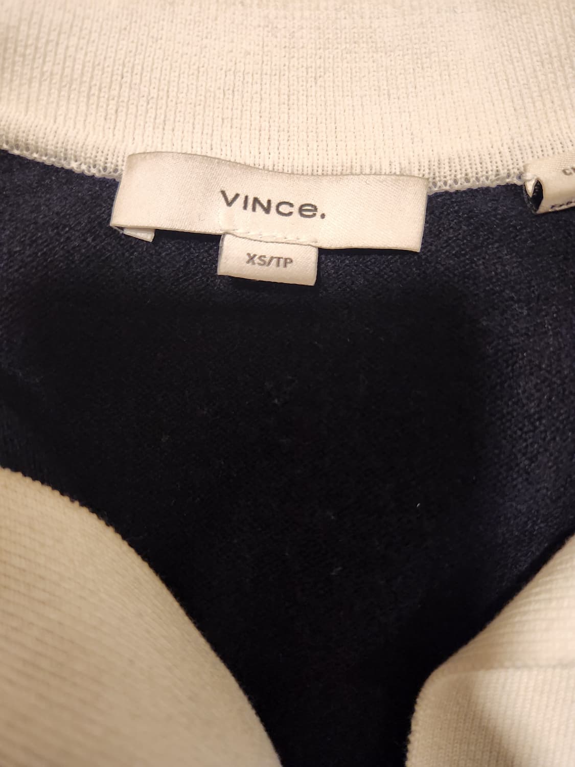 (정품)빈스 VINCE 네이비 여성 폴로니트 상품이미지6