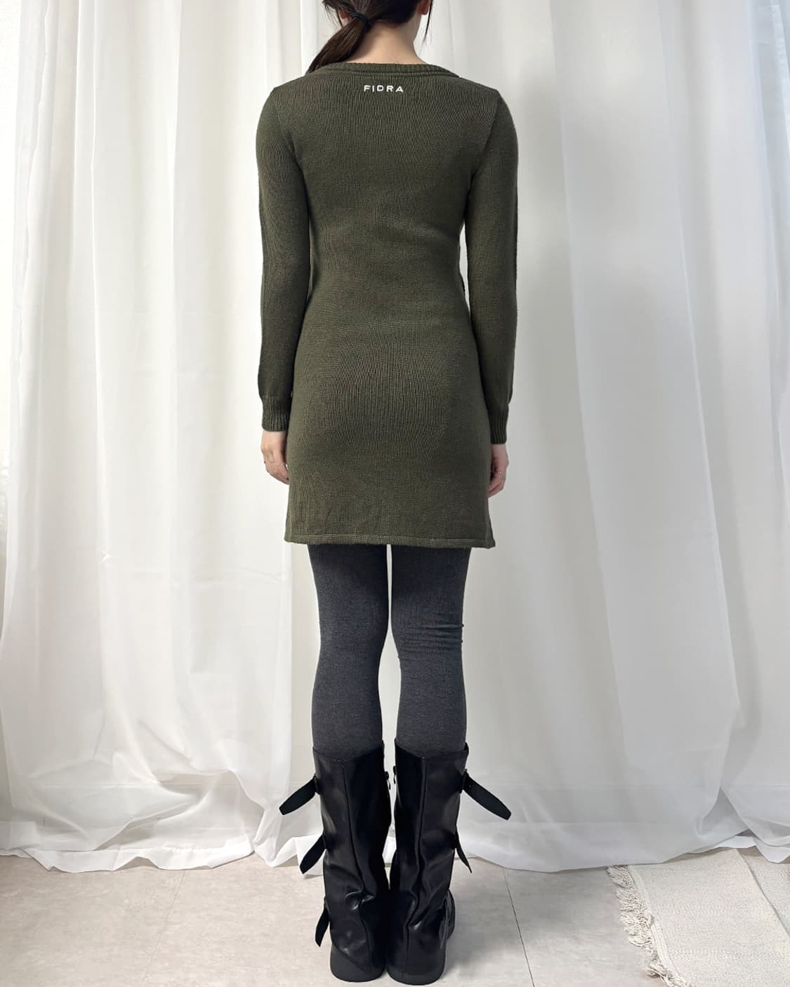 FIDRA 카키 브이넥 버튼업 롱 풀오버 상품이미지10