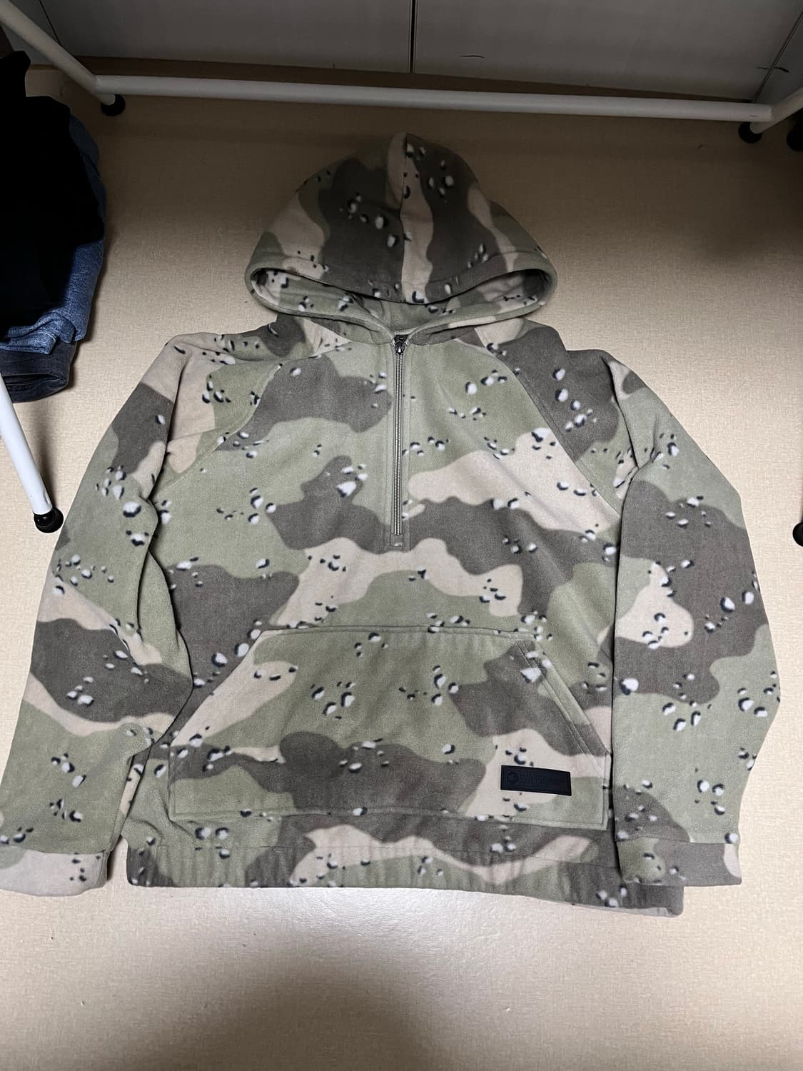 디스이즈네버댓 카모 플리스집업후드 상품이미지2