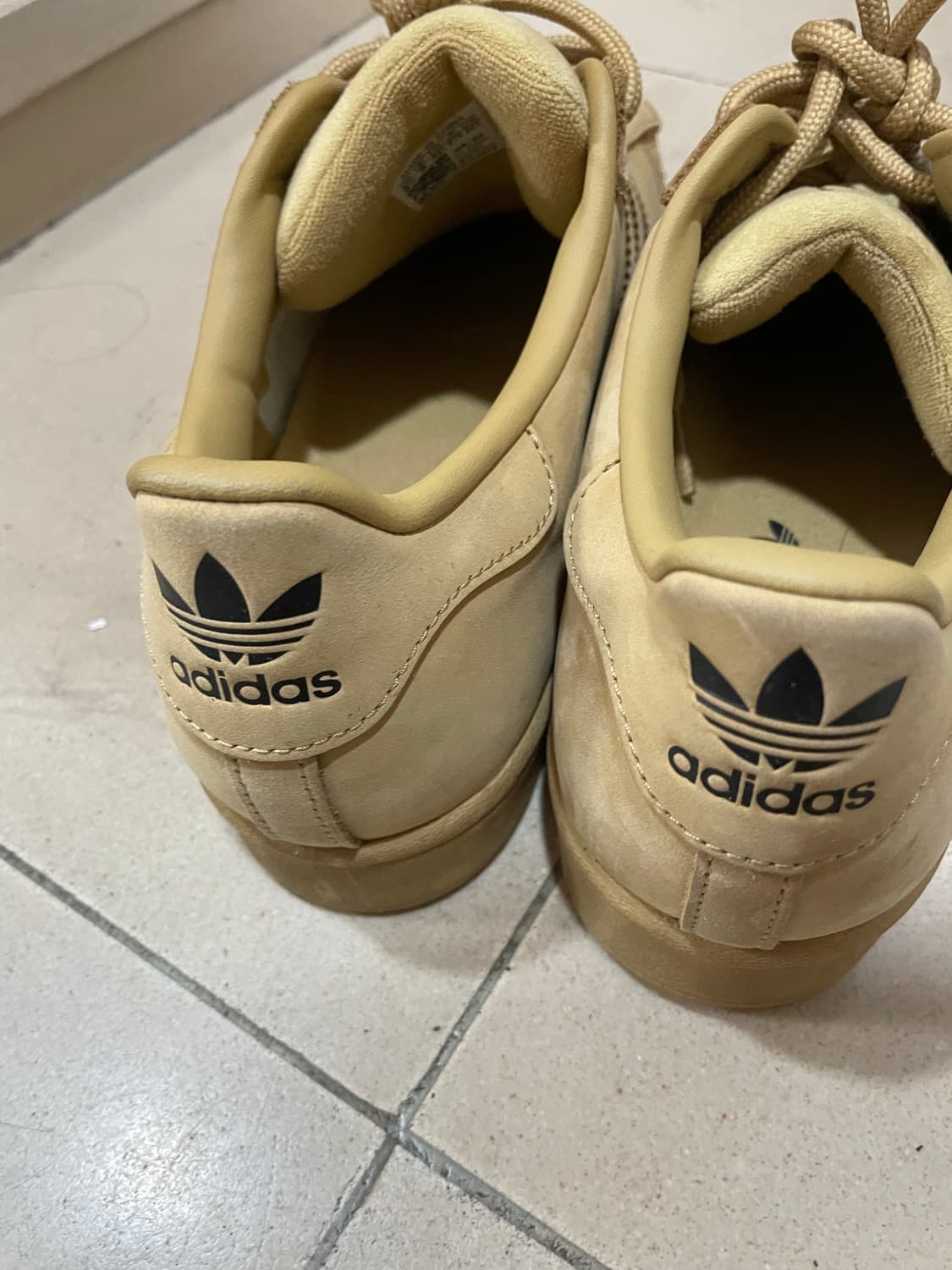 아디다스 슈파스타 골든 베이지 275 상품이미지3
