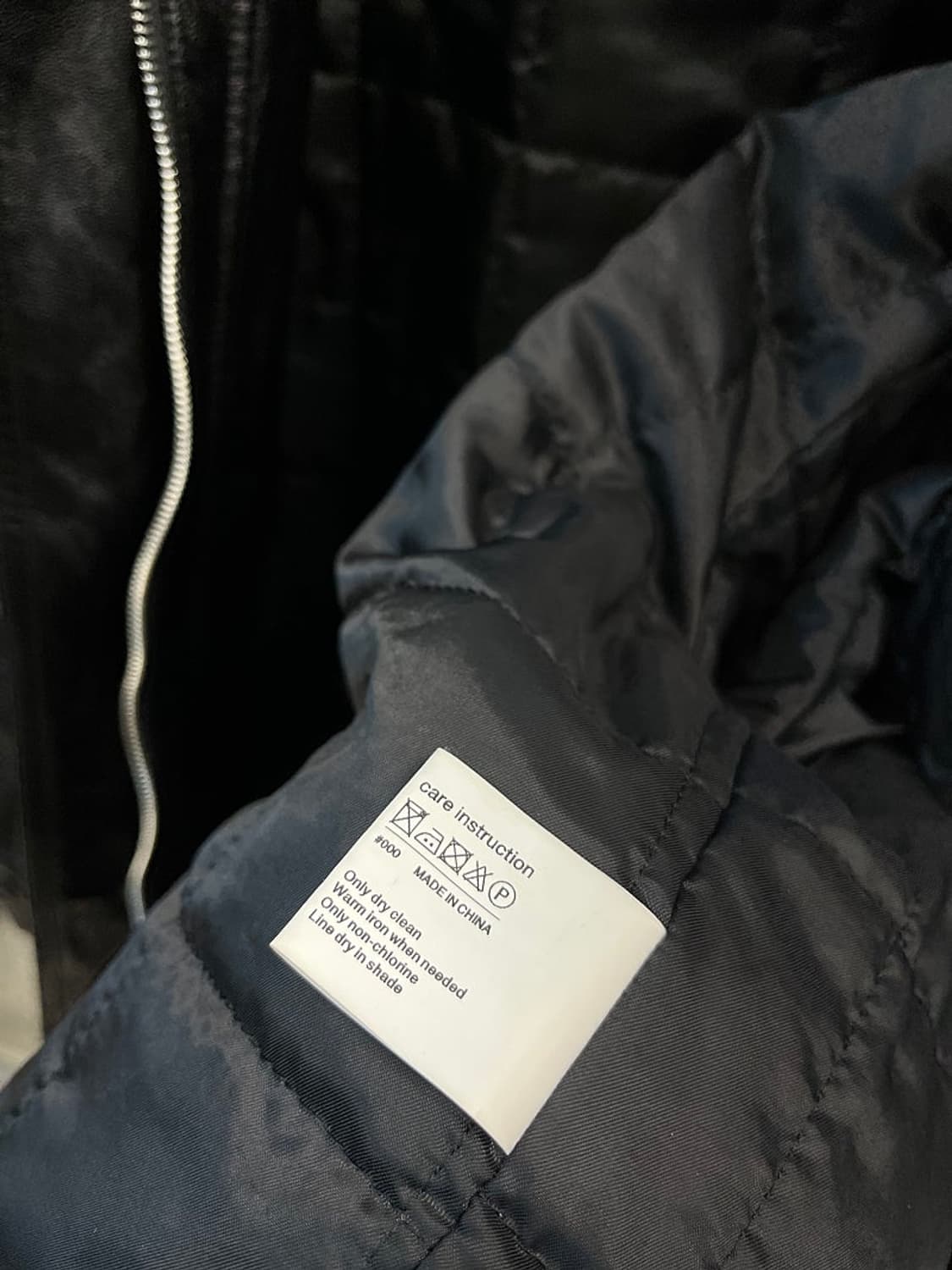 여) 파사드패턴 레더 오버 블루종자켓  상품이미지7