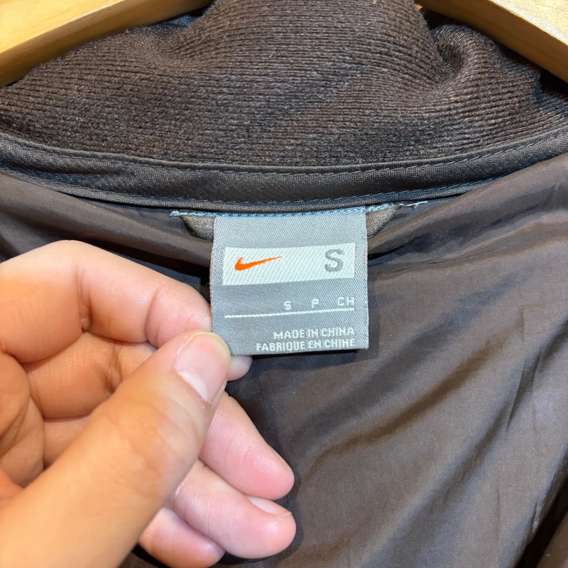 나이키 fc 바르셀로나 브라운 패딩 상품이미지8