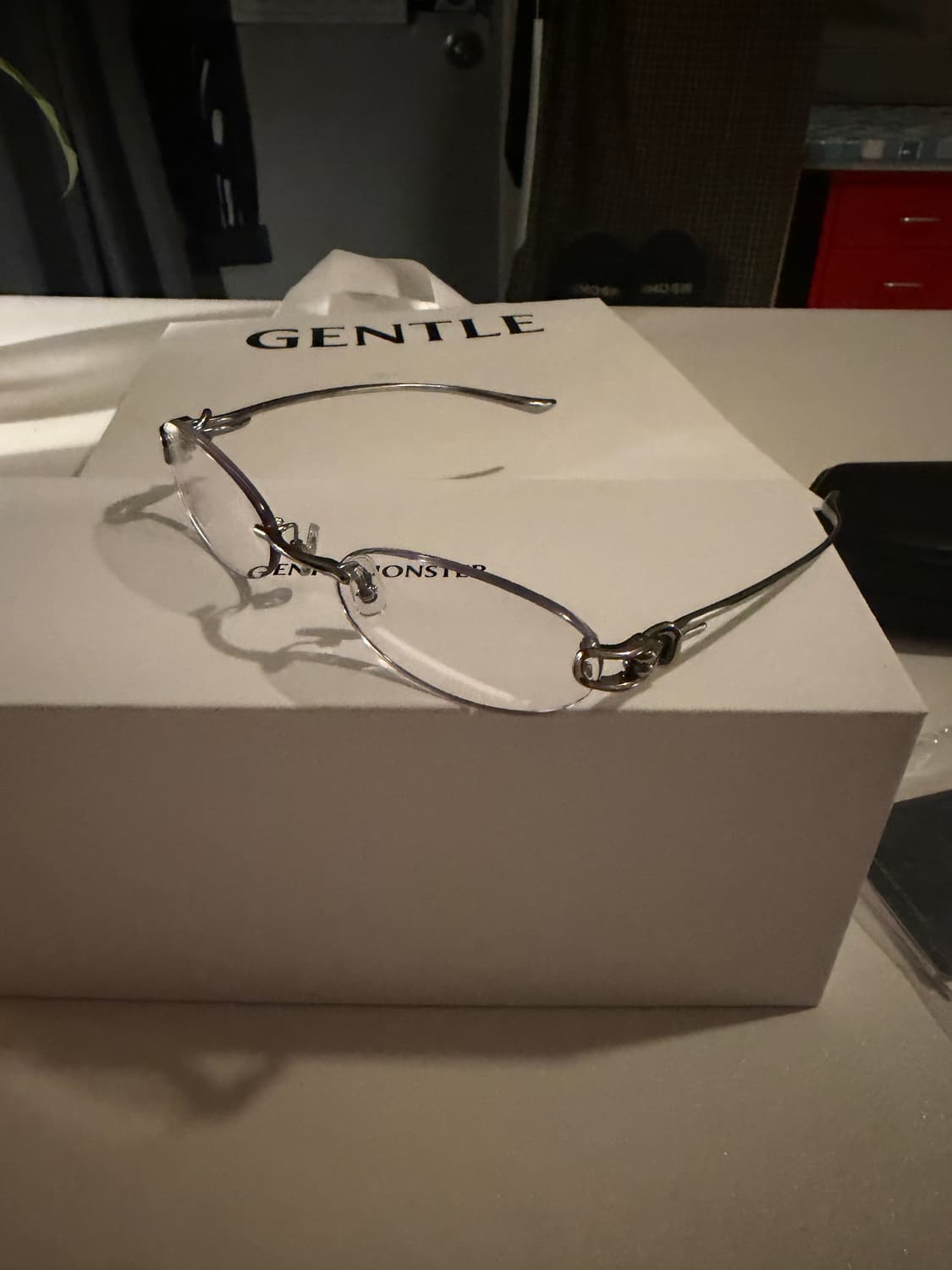 젠틀몬스터 무스비02 판매합니다! 상품이미지3