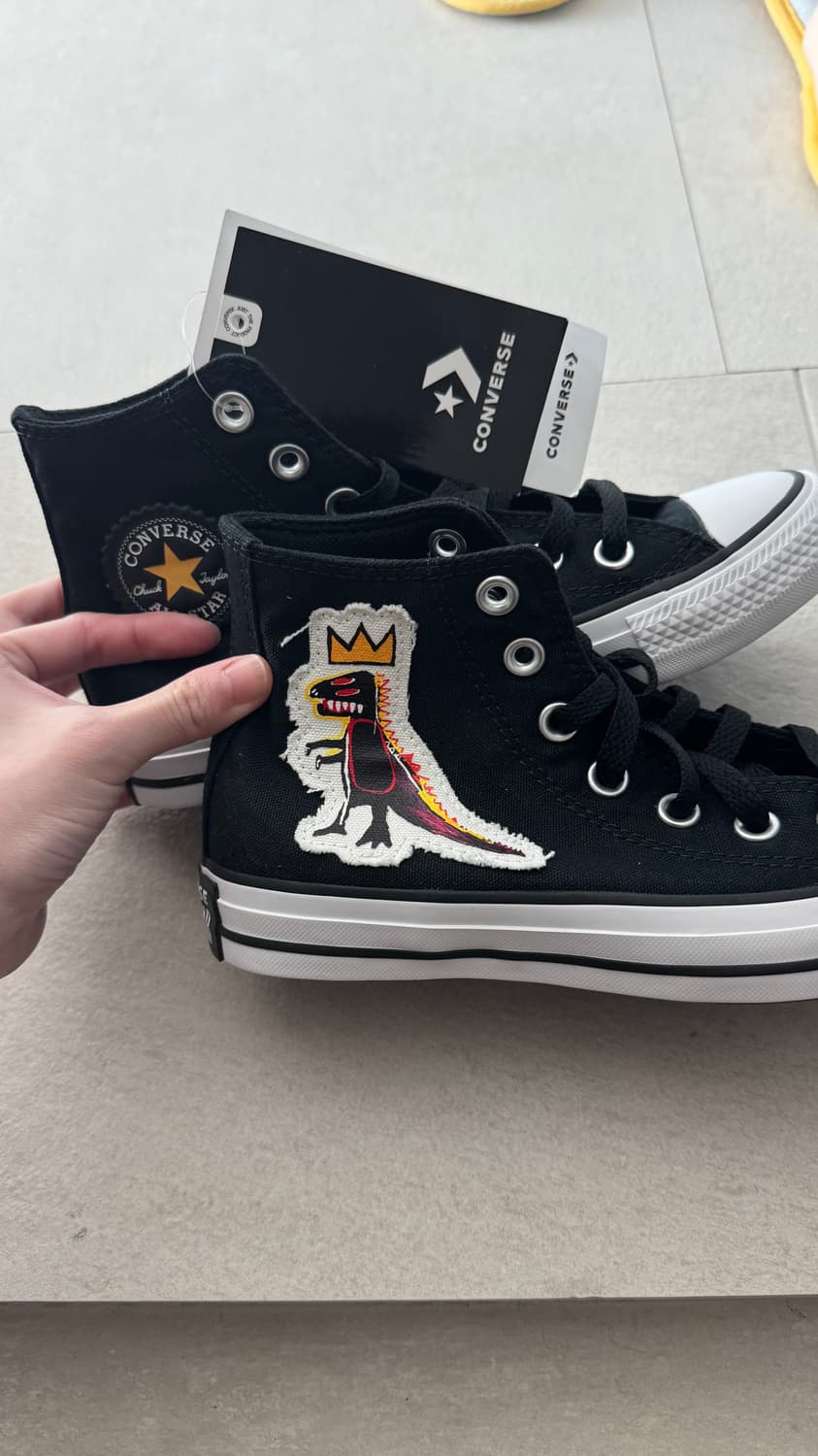 컨버스 x 바스퀴아 콜라보 220 상품이미지1